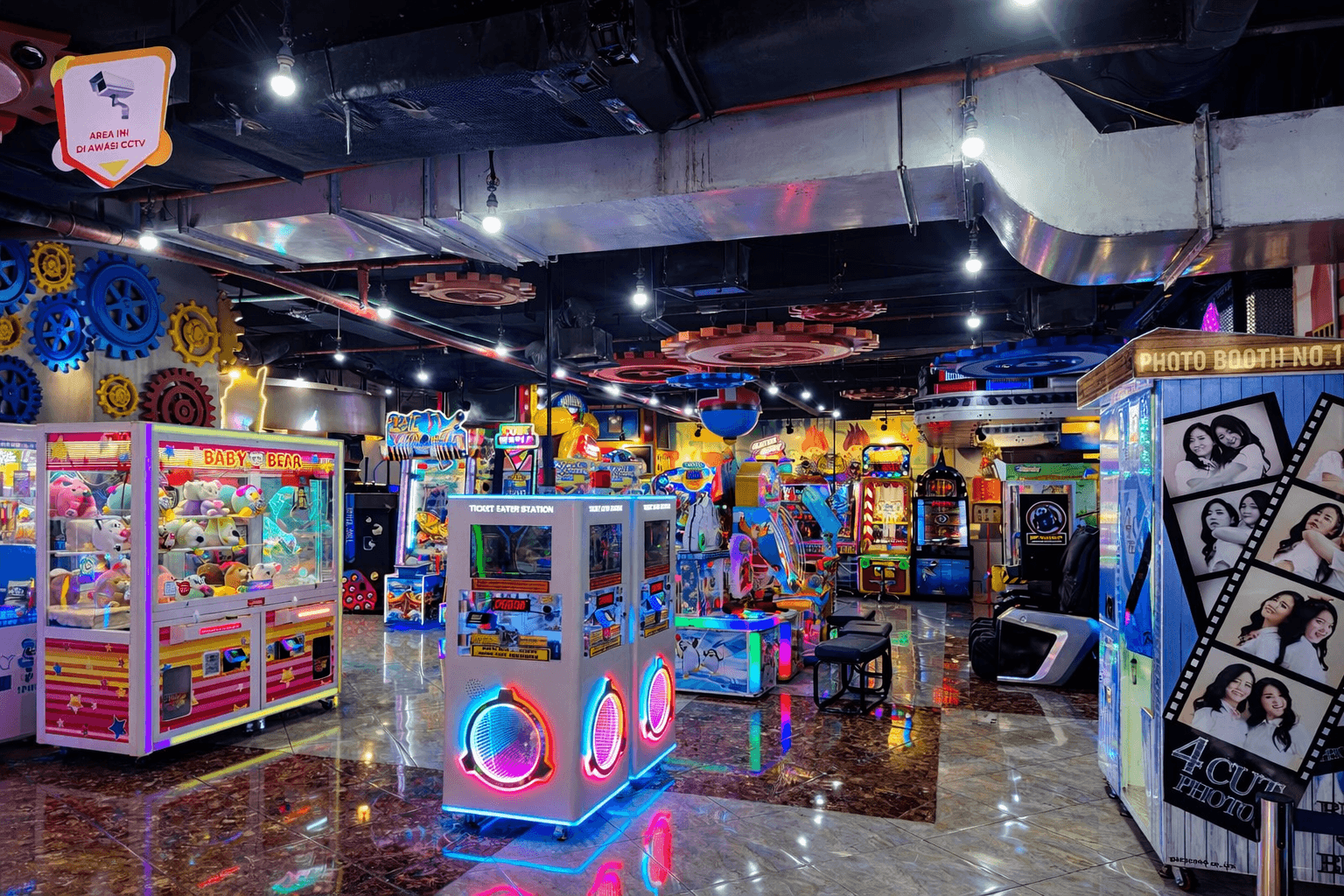 Funworld Broadway Grand Indonesia 1