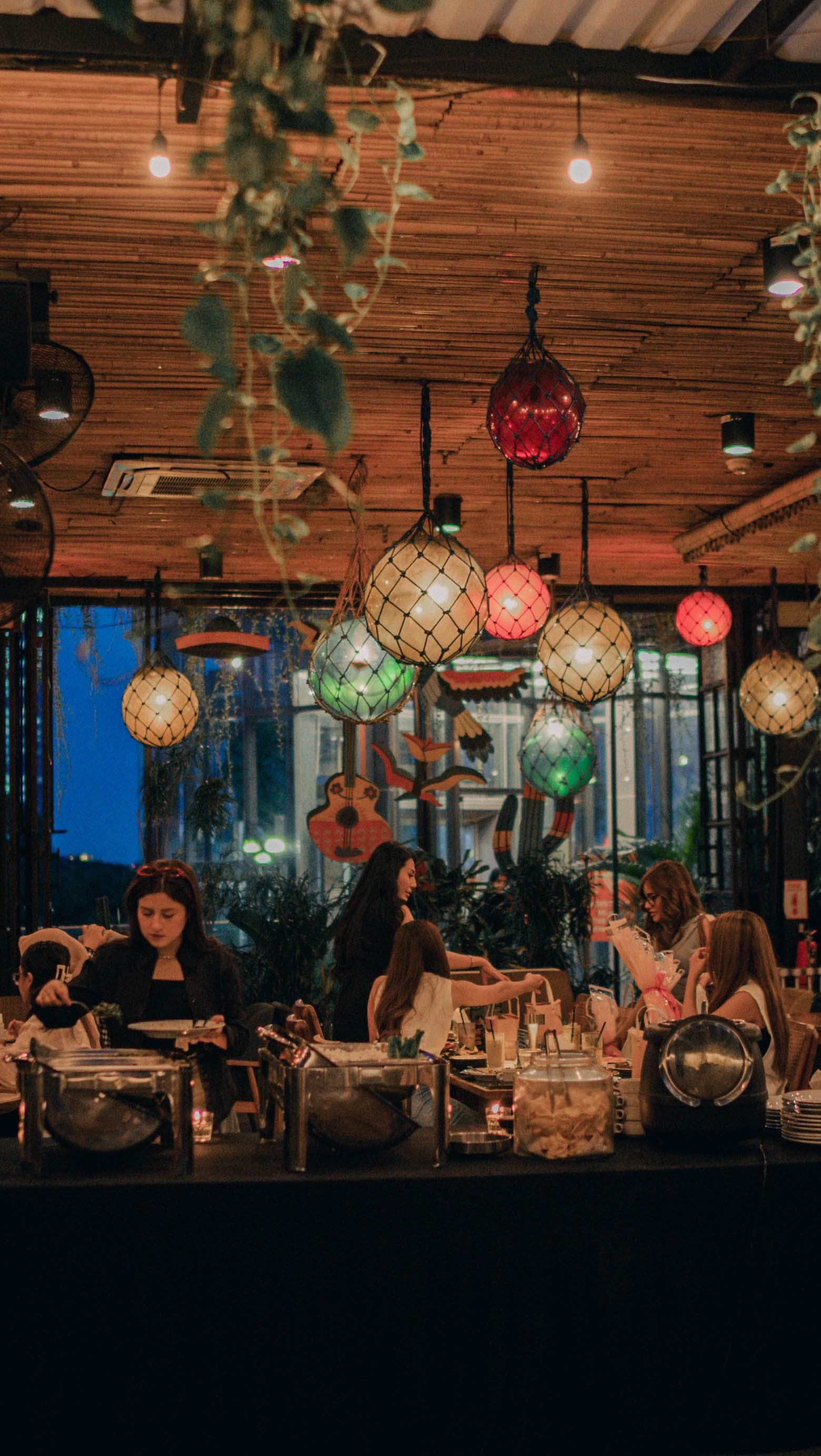 Lucy In The Sky Spark 8