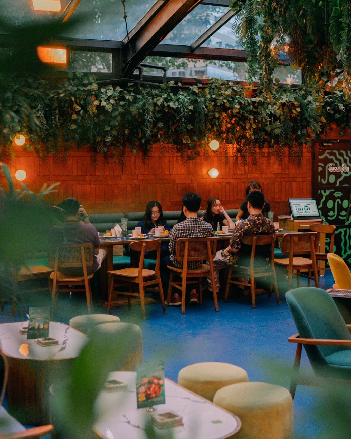 Lucy In The Sky Spark 7