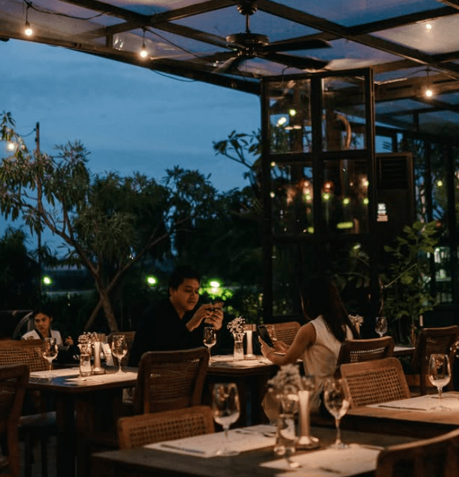 Lucy In The Sky Spark 4