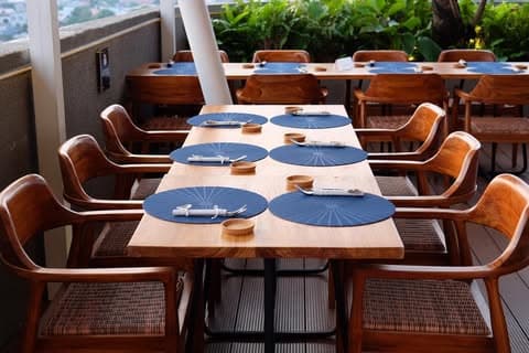 Candi Resto & Rooftop Bar 2