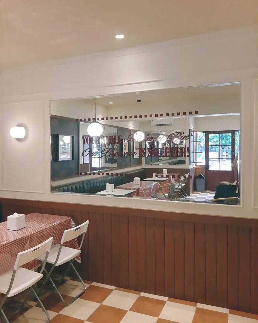 FUDGYBRO BLOK M at Melawai Raya 3