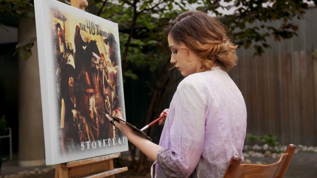 Warning buat yang gak ngerokok! 🚭 Tempat nongkrong di Bali ini ada di atas tukang Bakmi, anjay experience-nya split banget! 🤯 8