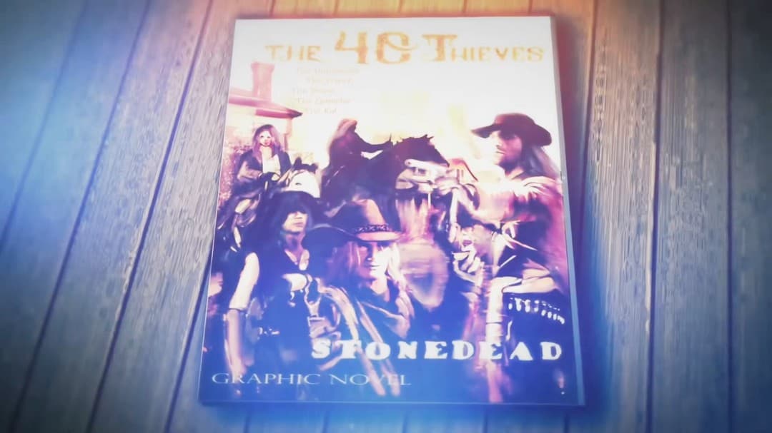 Warning buat yang gak ngerokok! 🚭 Tempat nongkrong di Bali ini ada di atas tukang Bakmi, anjay experience-nya split banget! 🤯 7