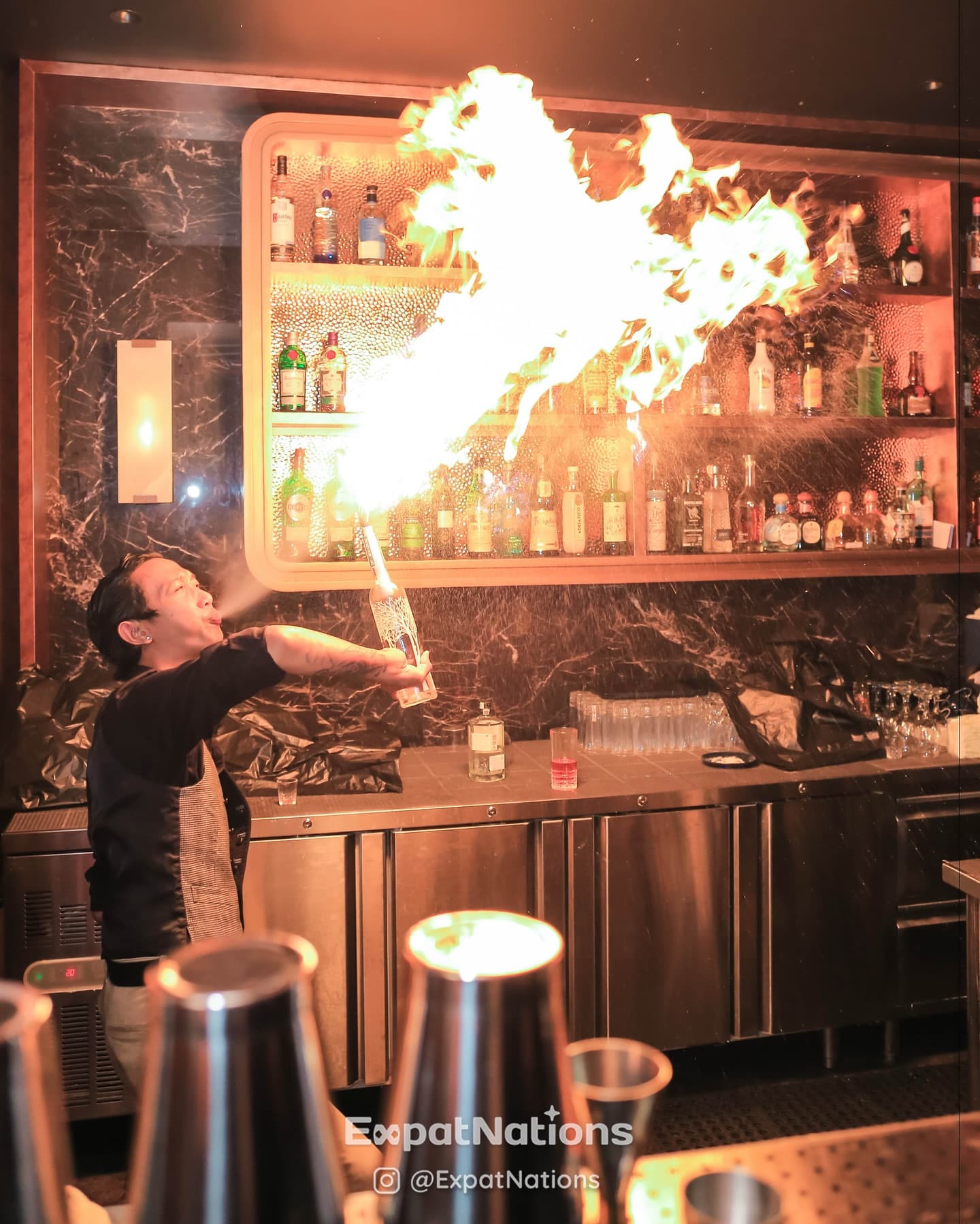 谁说PIK的KTV只能唱歌？这家Live Music比主角还抢戏！