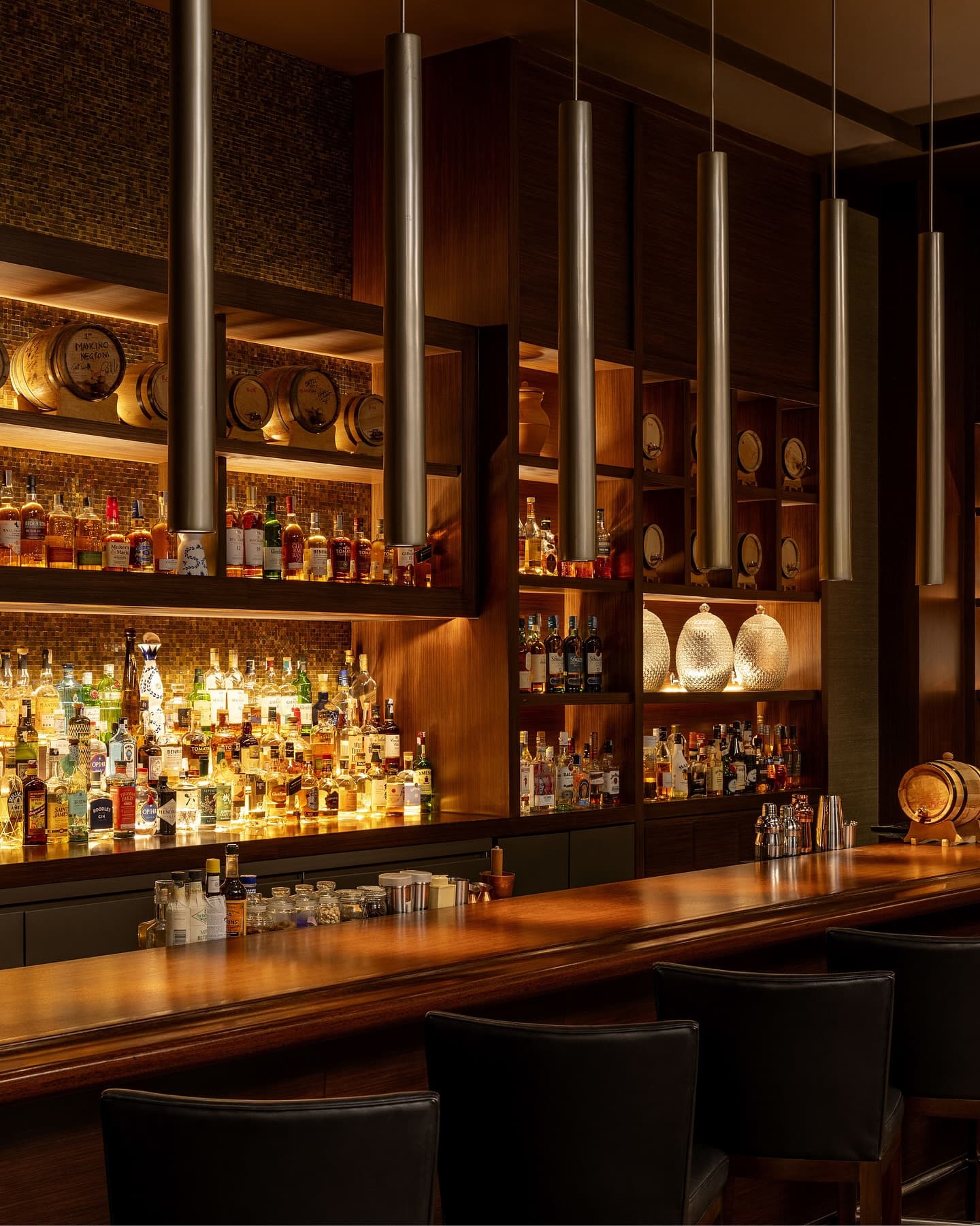 雅加达的商务精英和雪茄客，是时候更新你们的私藏据点了 2