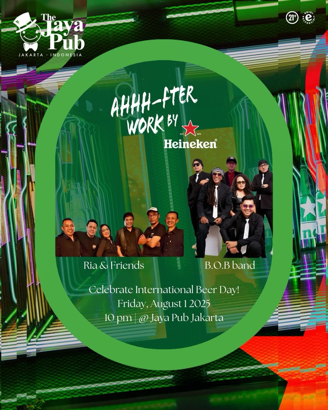 Anjay! Nongkrong di parkiran, tempatnya butut kayak rumah nenek, kok bar lokal Jakarta ini bisa rame 50 tahun? 2