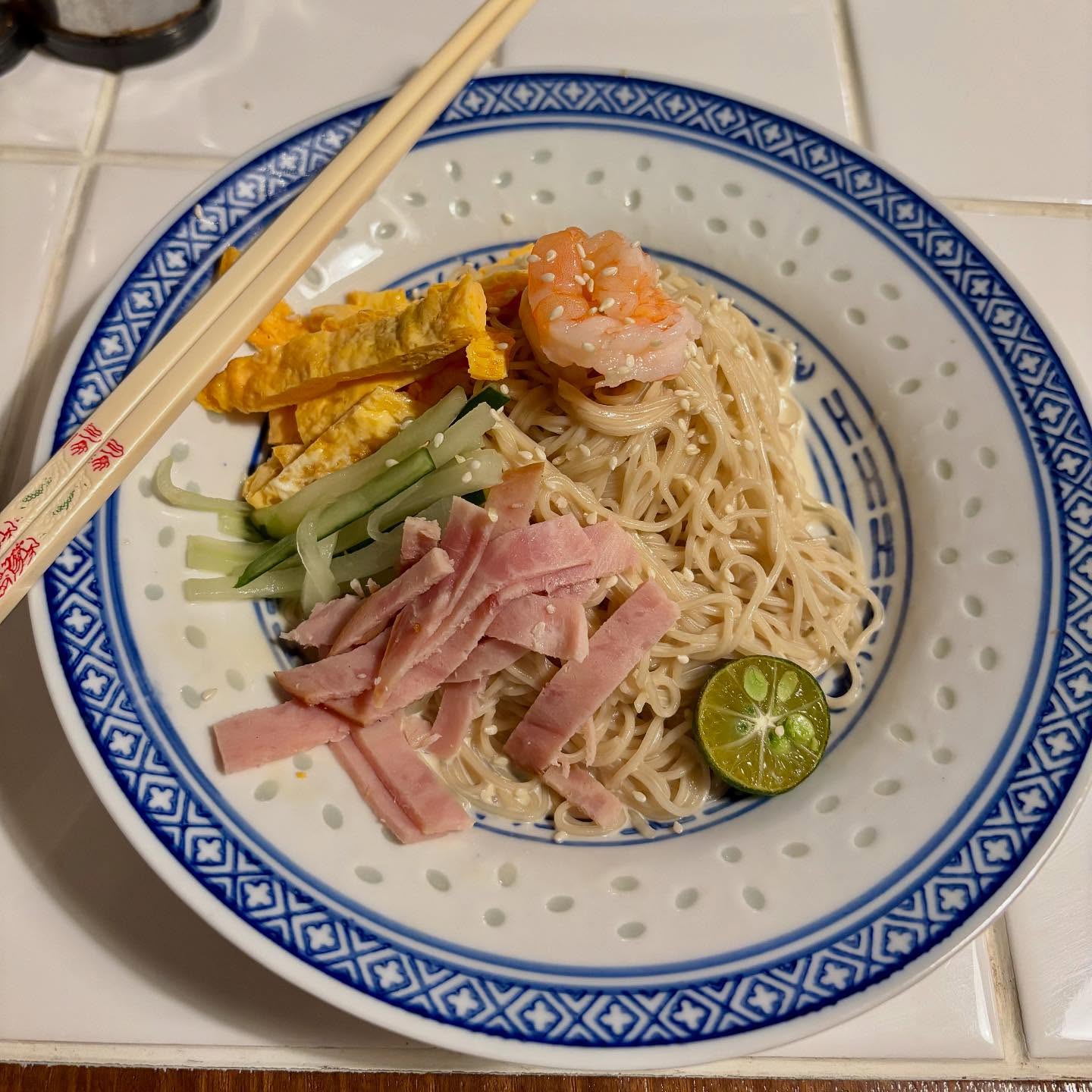 Kata siapa seafood mantap cuma di PIK? “Warung bobrok” di BSD ini yang pertama nolak 2