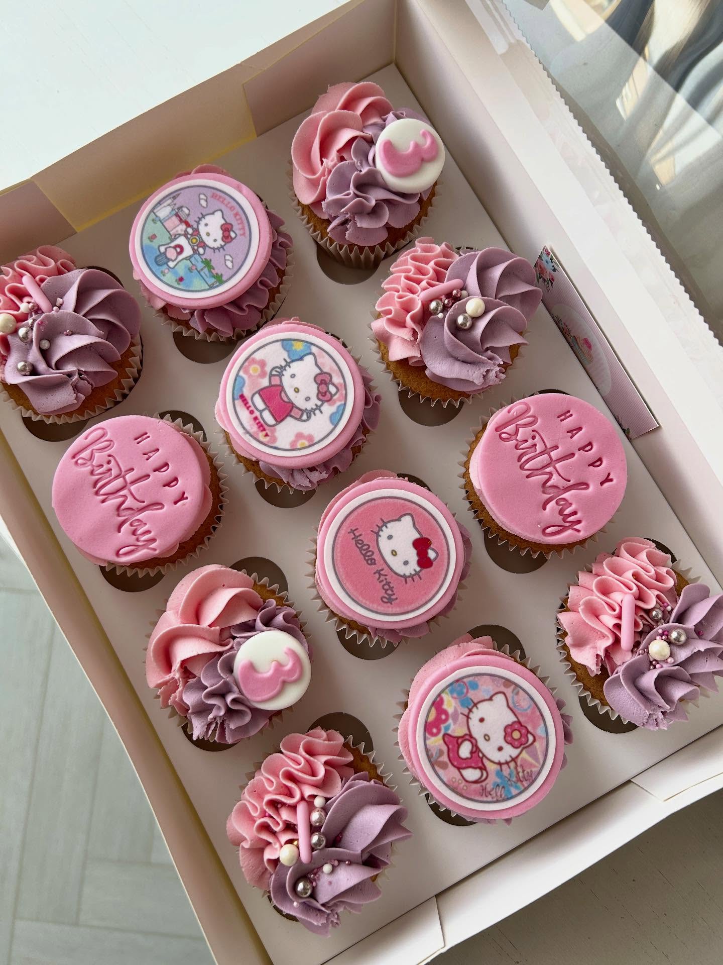 Langganan tiap tahun, akhirnya gue bongkar juga! Something Sweet Cake beneran MANTAP?