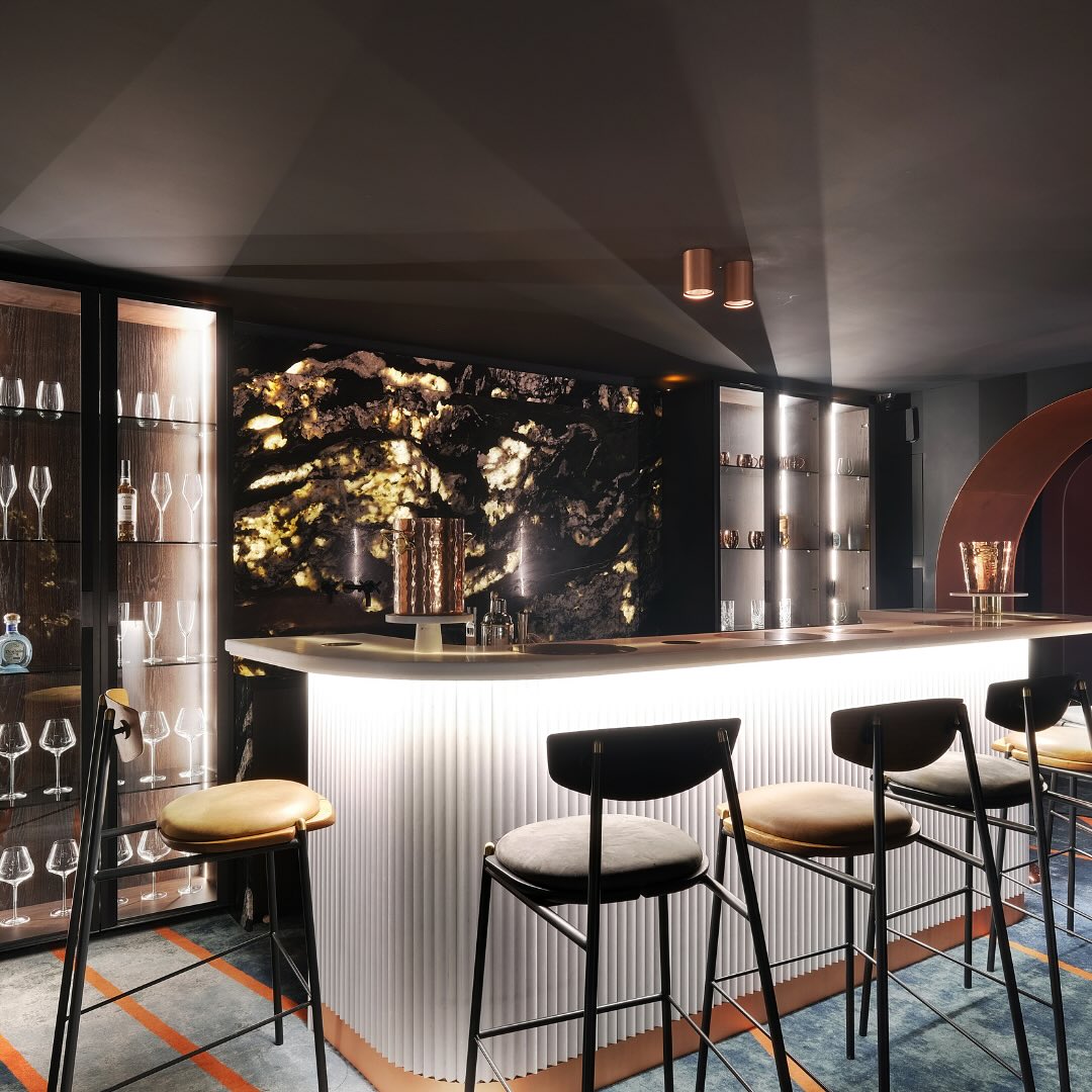 Livingstone yang punya 10 ribu ulasan positif di Google, ini beneran mitos atau malah zonk?