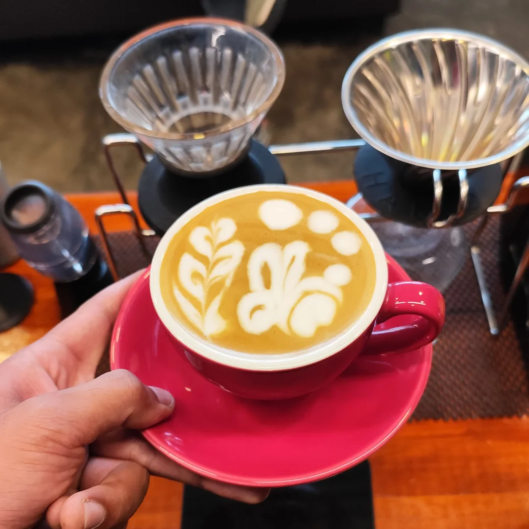 Pekanbaru's best WFC? From a street stall to a homey cafe I could stay in all day. 1