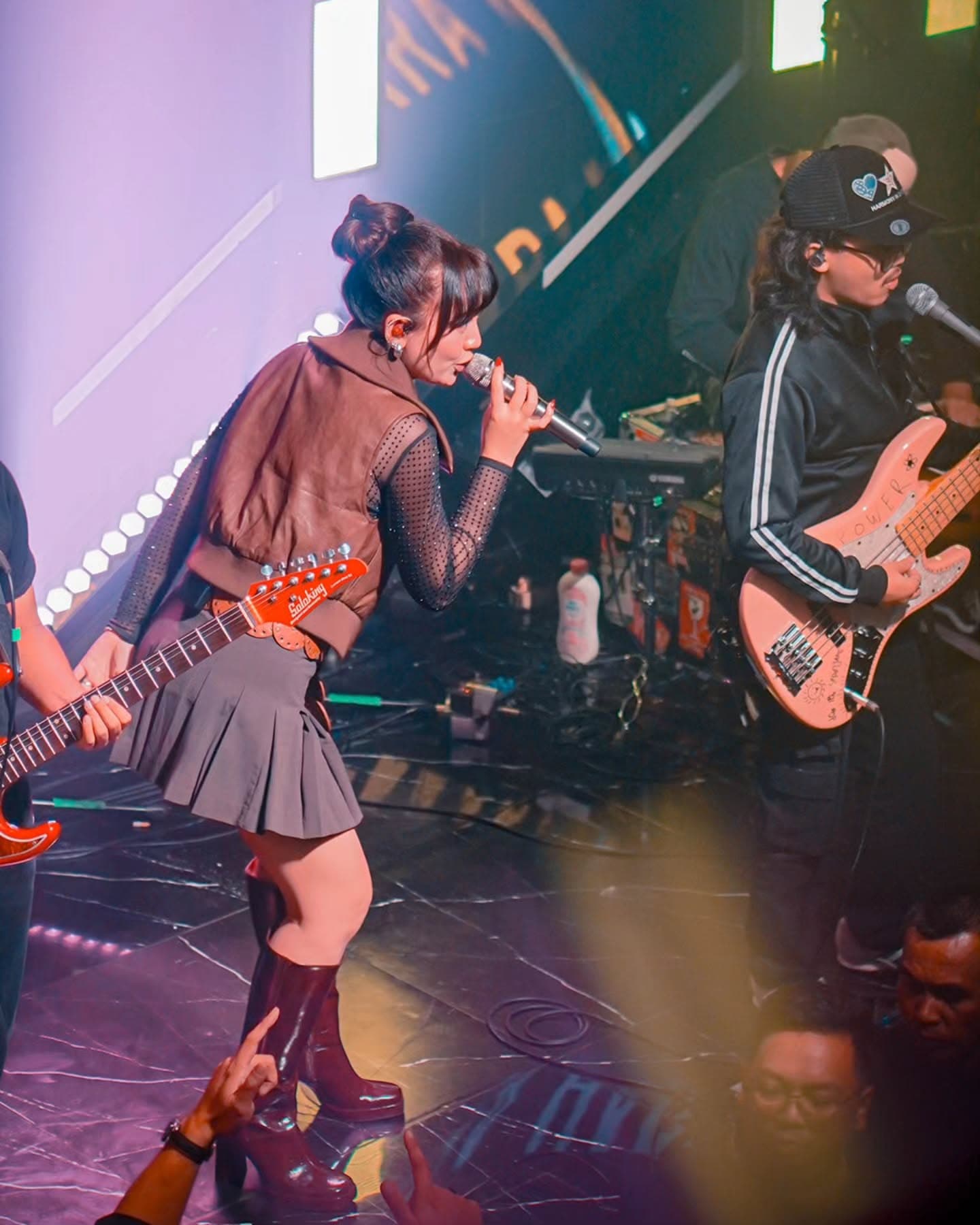 Anjay! Nongkrong di nightclub Lokal ini 2 juta? Mantap! Mau Chill tapi harganya bukan buat beli Bakmi. Berani gak? 2