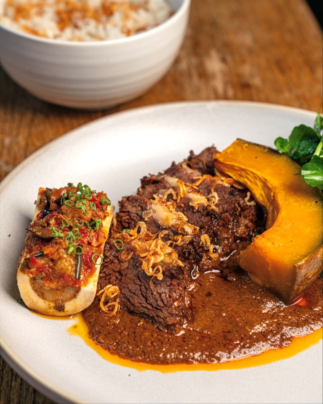 Nongkrong di resto western Semarang ini: Steak-nya Mantap gila, tapi Live Band-nya Anjay, hampir bikin wafat 🤣 2