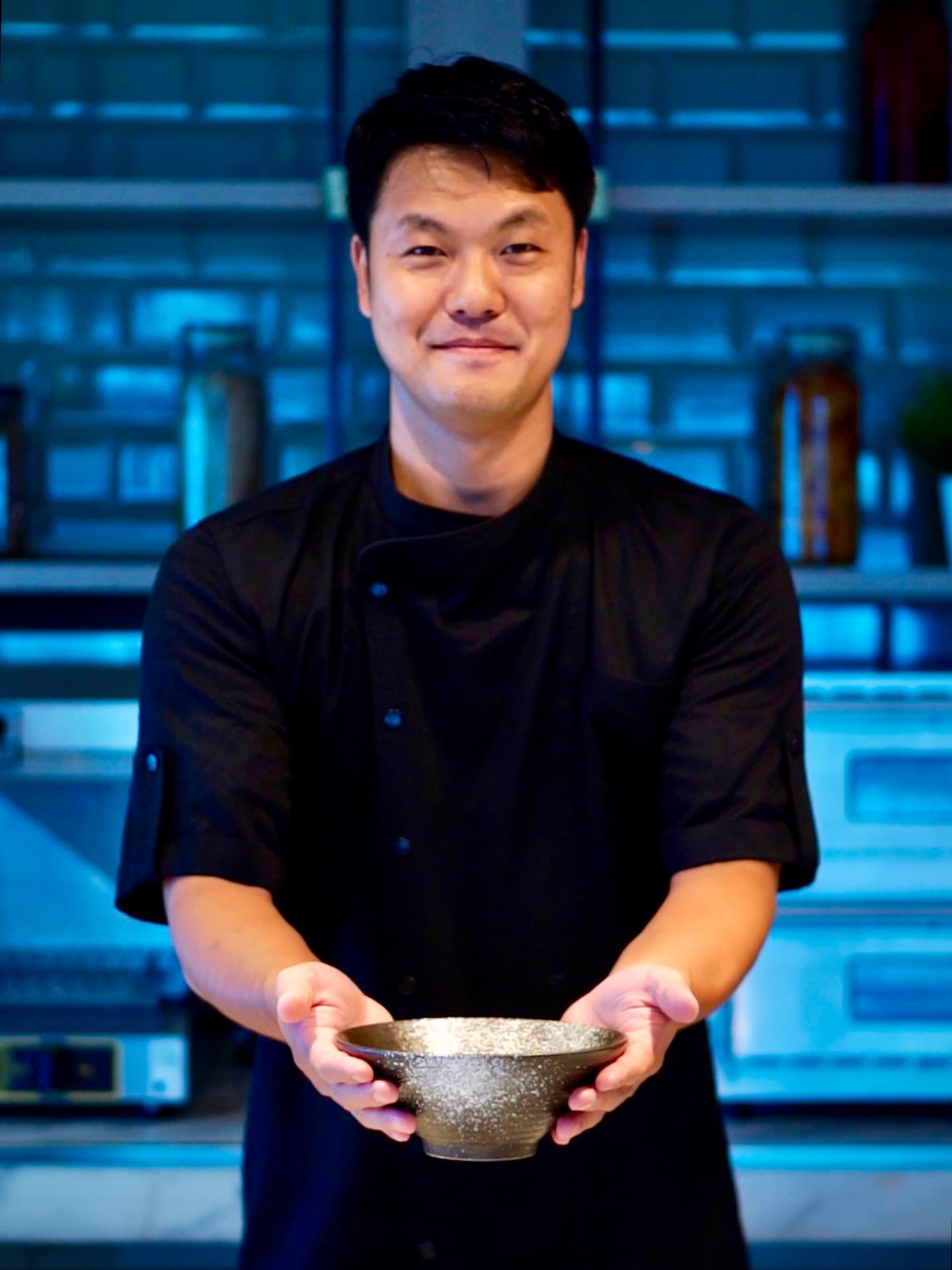 This PIK hotel buffet has 4.7 stars on Google. I took one for the team. 6