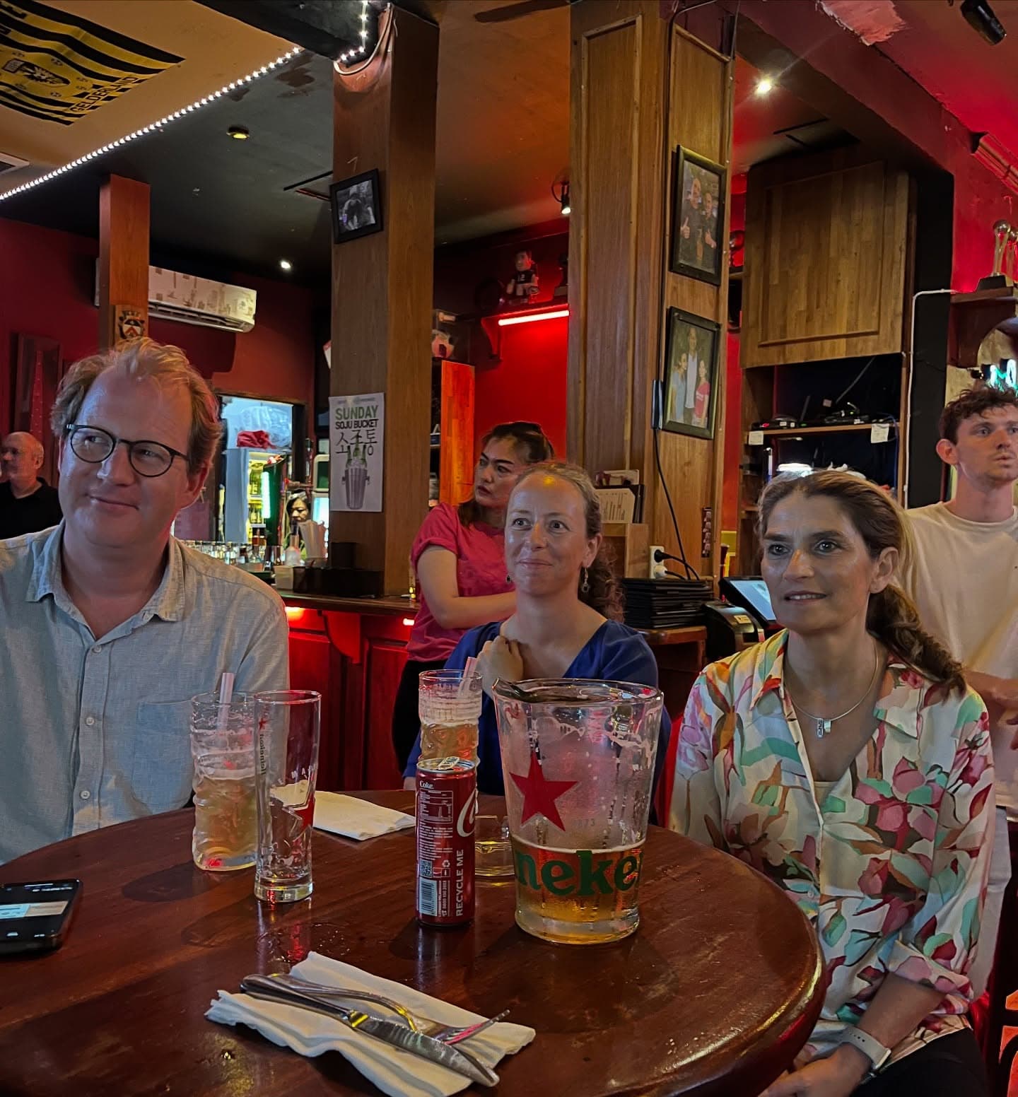 They say EP is an expat paradise, but will Lokal be discriminated against? 4