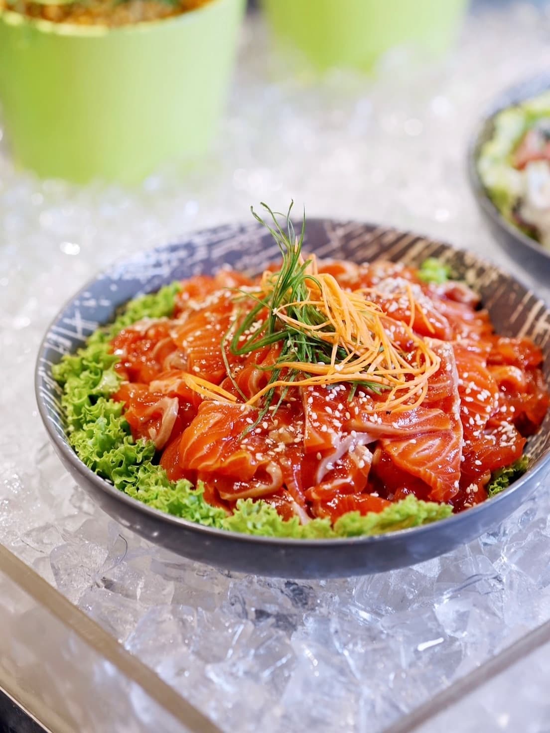 Spending almost 1 million on the Ritz-Carlton buffet? You'll want to read this about Asia Restaurant Jakarta first. 4