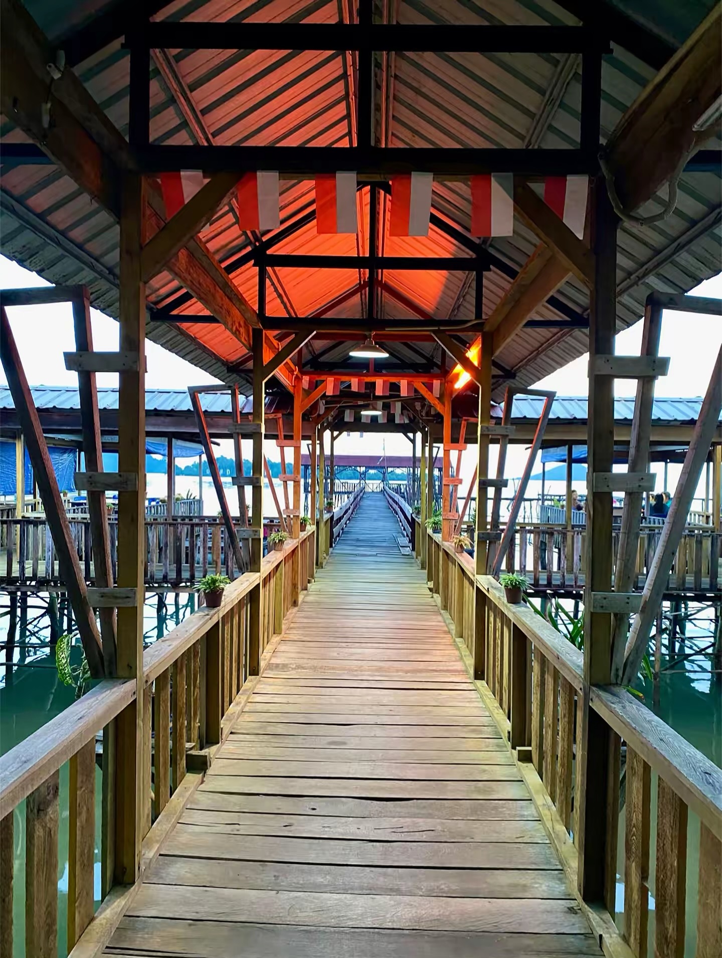 Google's 4.8-star Batam Seafood Kelong… I'm telling you, don't order these dishes. 3