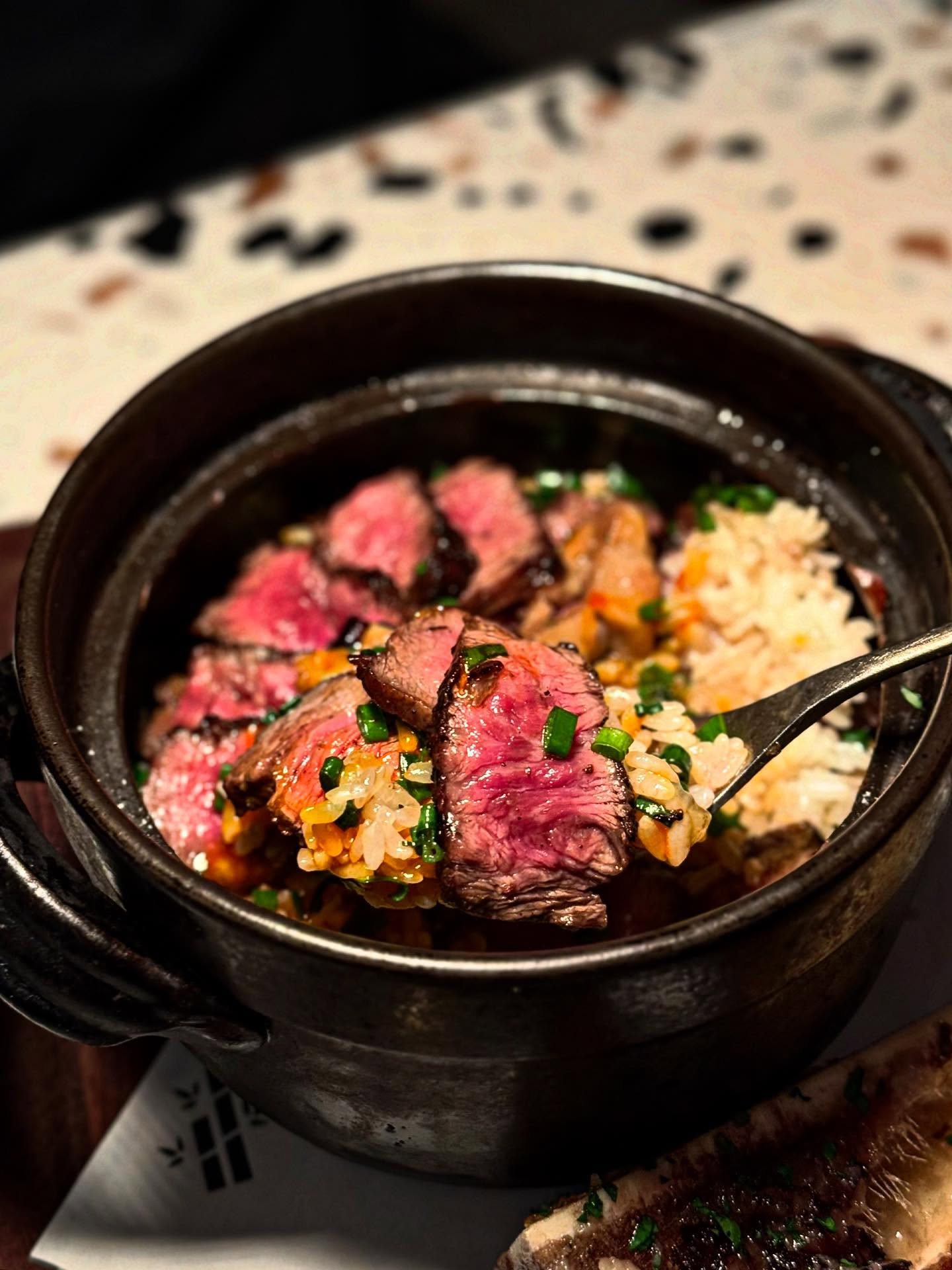 Bandung's Viral Garden Restaurant: Photo Paradise or Social Disaster? 3