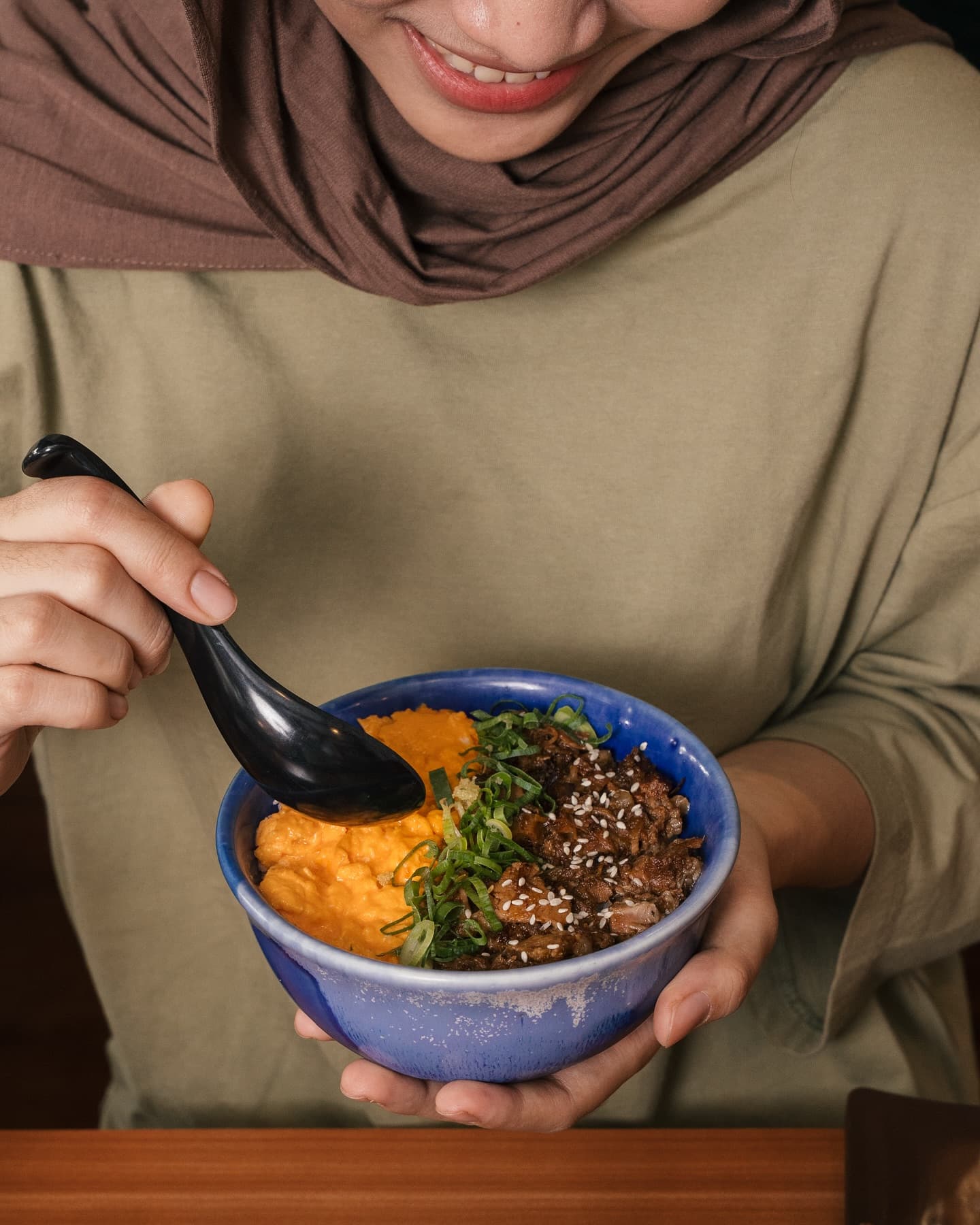 Antre 2 jam cuma buat Bakmi ini? 🧐 Tempat viral di Blok M, mending Chill dulu deh. 2