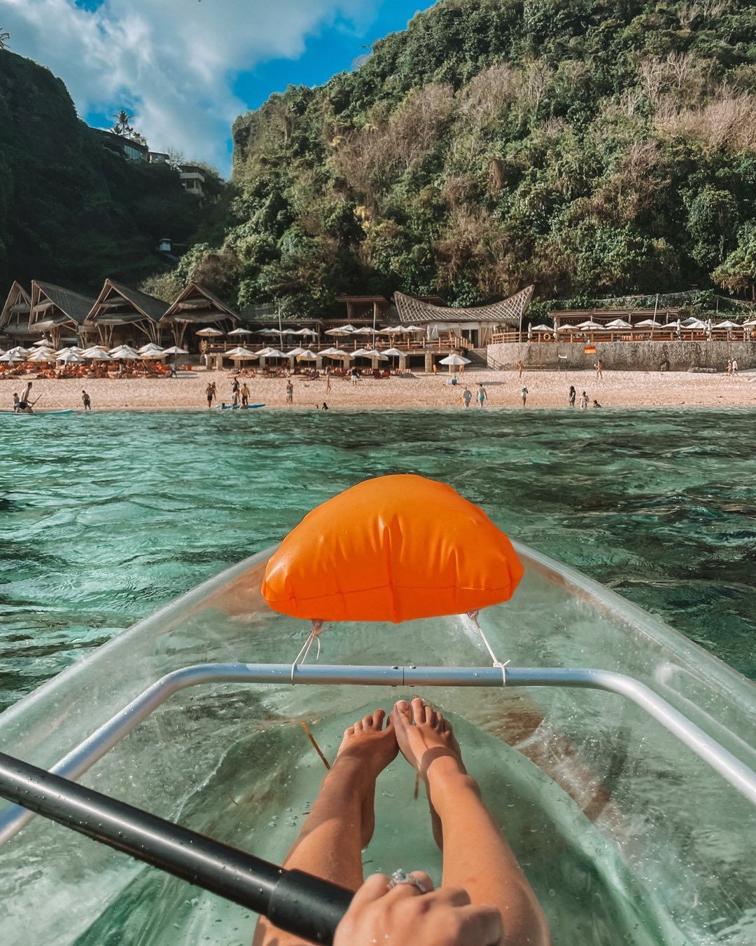 Bayar 800k buat turun tebing, Sundays Beach Club beneran Chill atau cuma akal-akalan? 3