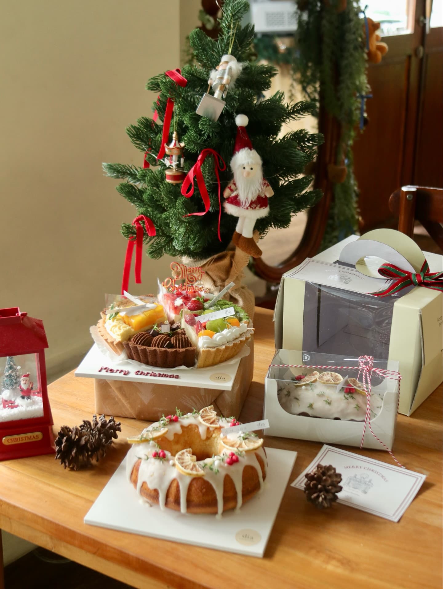 This K-style cafe in West Jakarta, besides the lawn, I just can't… 3