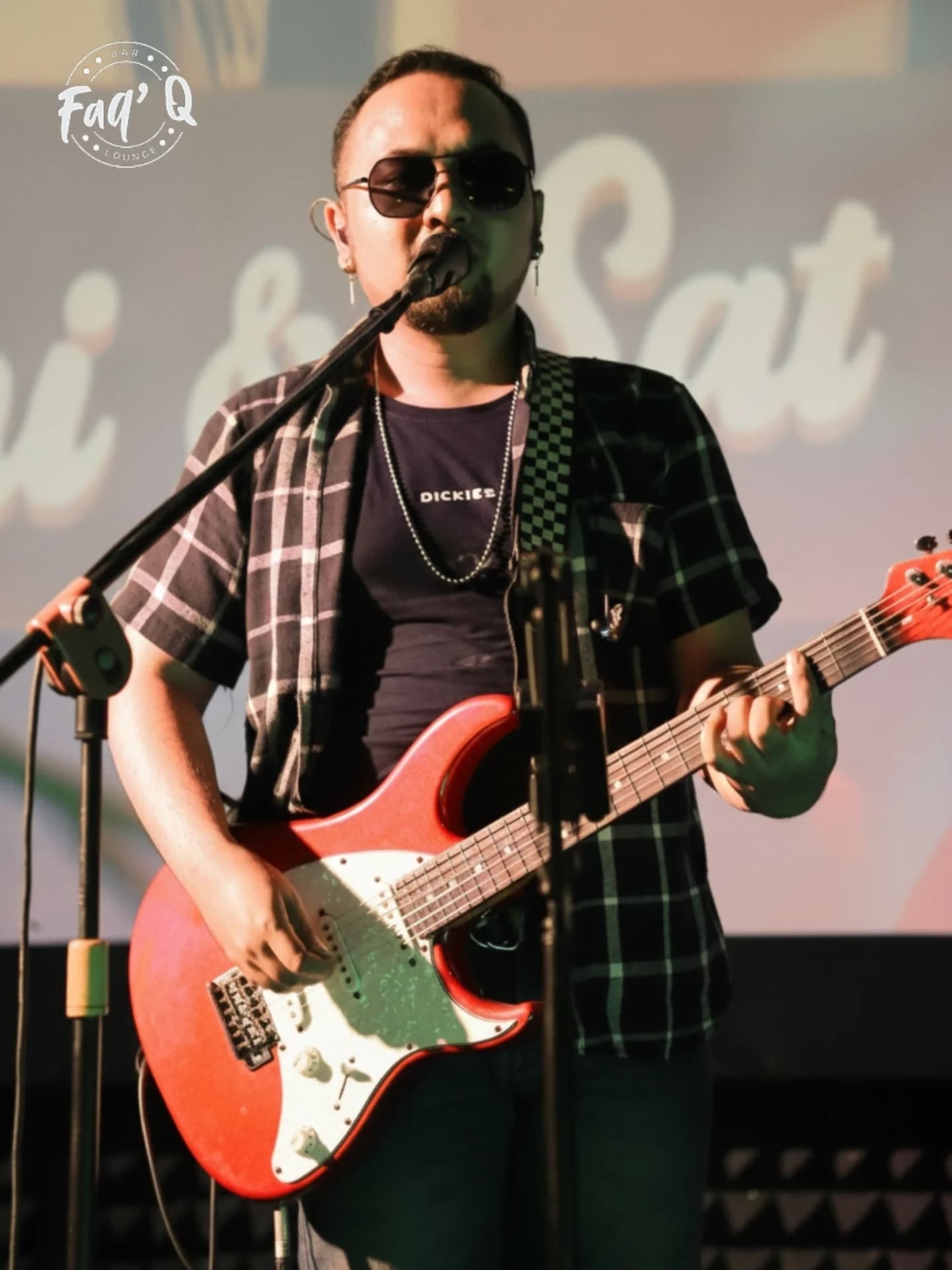 Geng team building Pluit, merapat! Area biliar super gede + Live Band, tapi ada minusnya nih, gue spill duluan 2