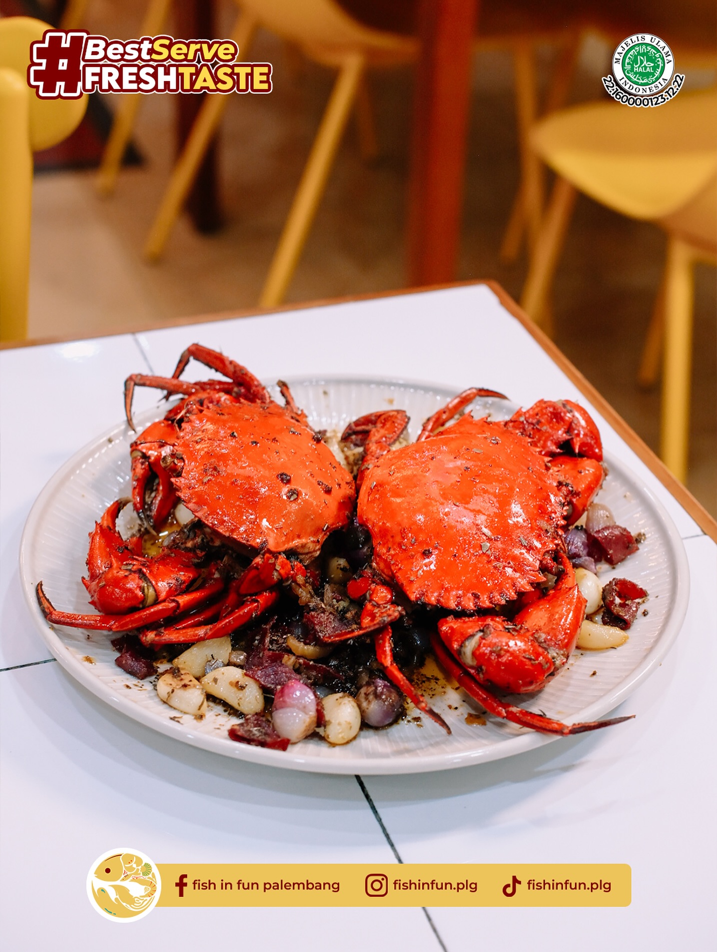 260 ribu cukup buat 5 orang makan sampai begah? Resto seafood di Palembang ini Anjay banget