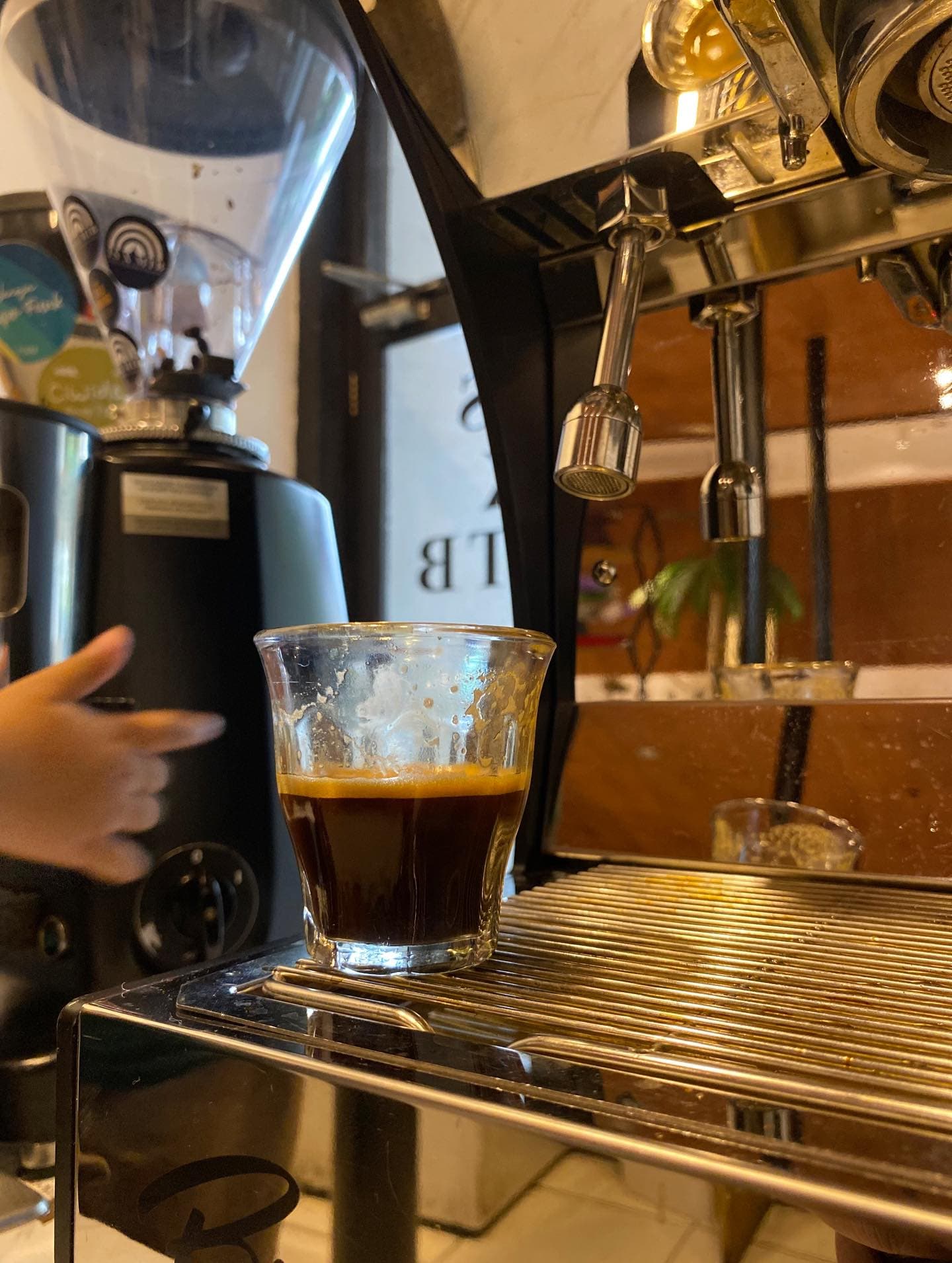 谁说雅加达北边没好地方Nongkrong？这家店第一个不服！