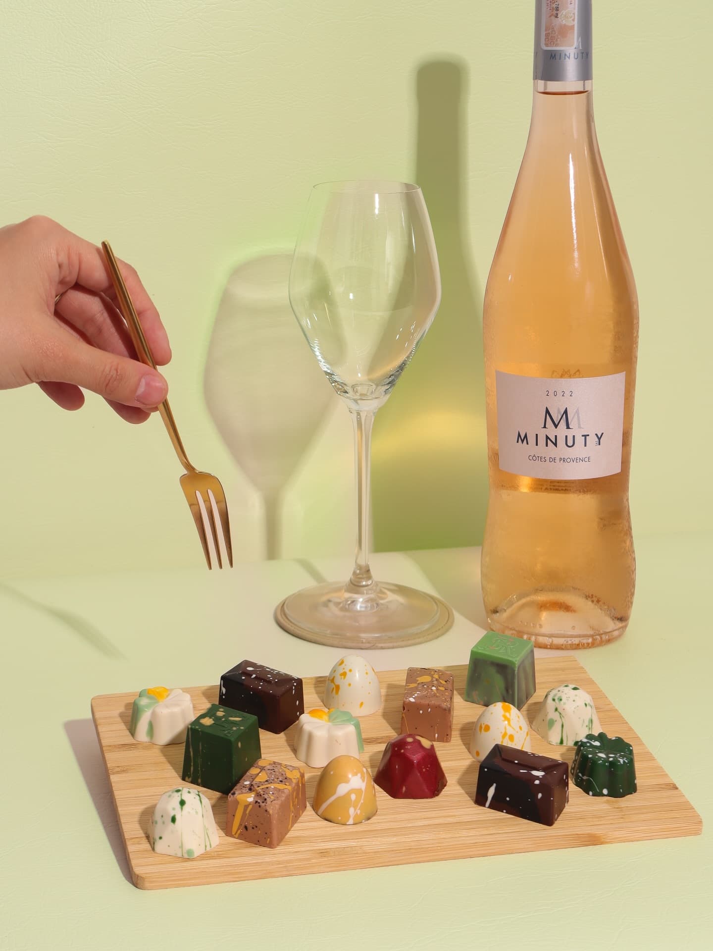 Anjay, di St. Regis Jakarta gue nemu "Ruang Belajar Pink" paling tenang se-kota