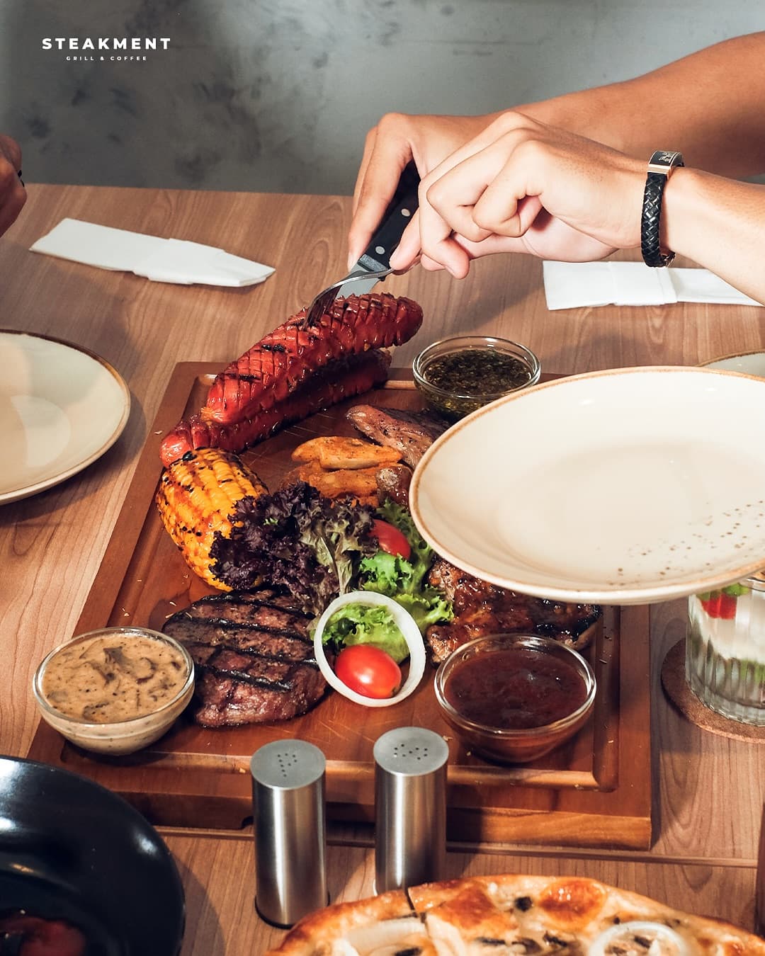 150k Halal Steak, 4.8 on Google... a catfish? 4