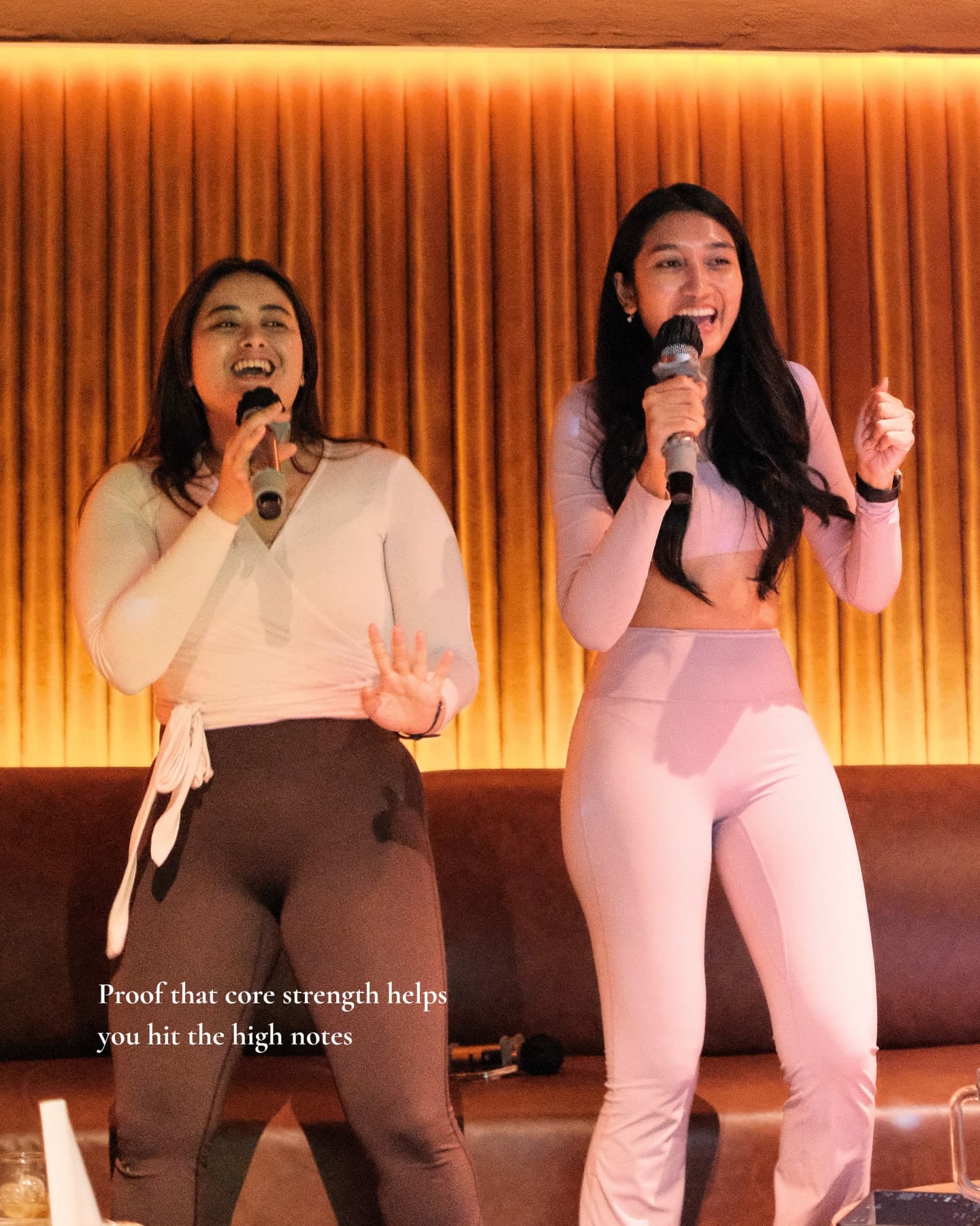 Stop liatin foto IG-nya! Zonk-nya KTV viral di Senopati ini, udah gue cobain duluan buat lo. 3