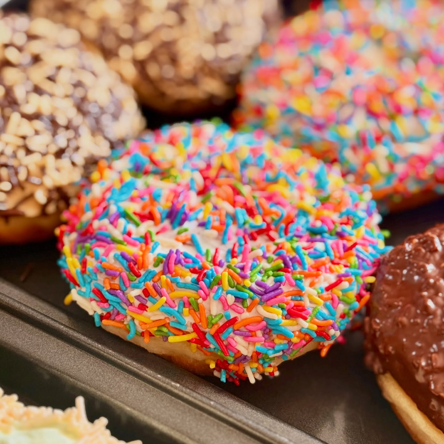 50k的芝士蛋糕比脸大，巴东这家店真的太Anjay了！ 8