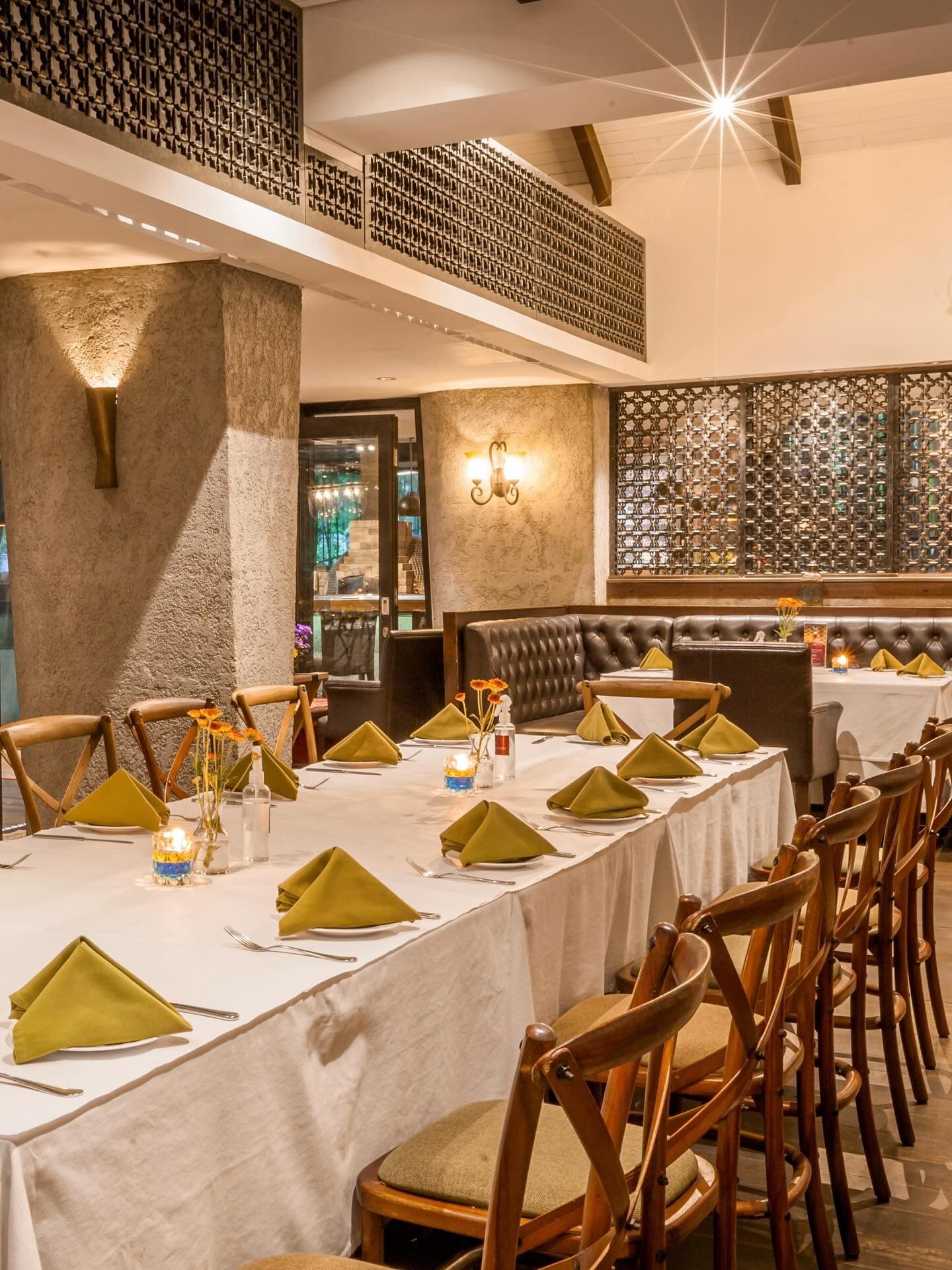 Jakarta Date Night Crew, get in here! I've cracked the secret to ordering at Patio. 5