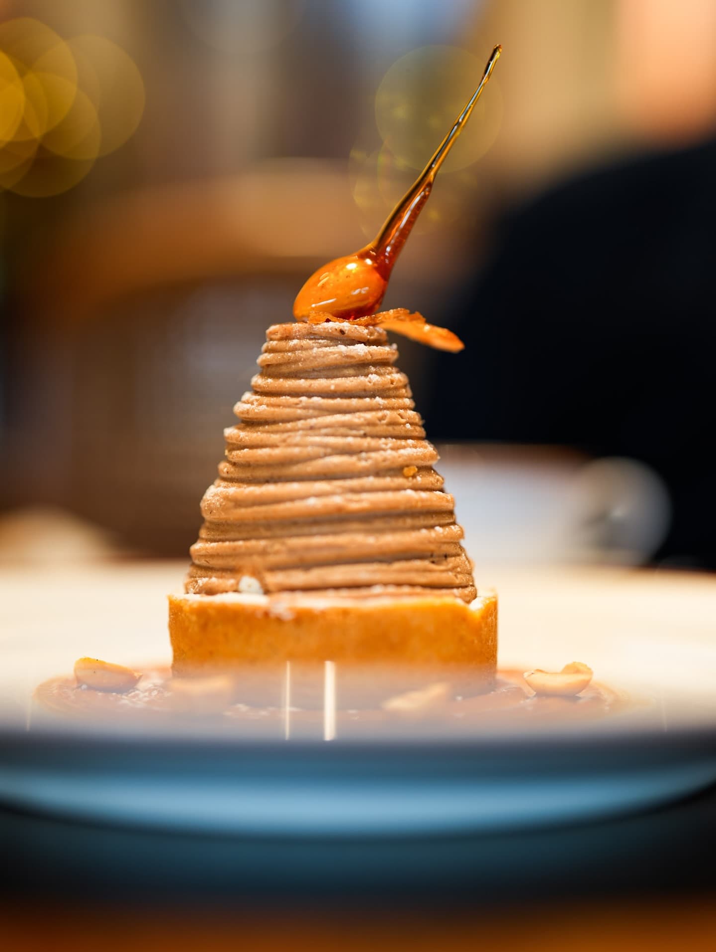 Nongkrong di fine dining Jakarta 850k, eh yang paling mantap malah roti gratisnya? 4