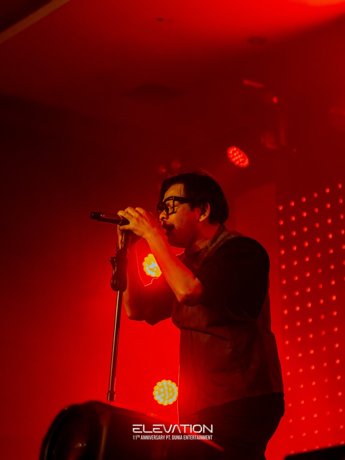 This Live House in East Jakarta: Eat or Party, You Have to Choose One. 2