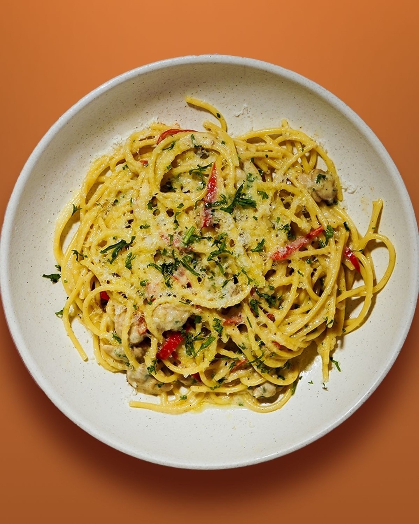 乌鲁瓦图排队王Suka，吹上天和踩到地只差一个汉堡的距离 6