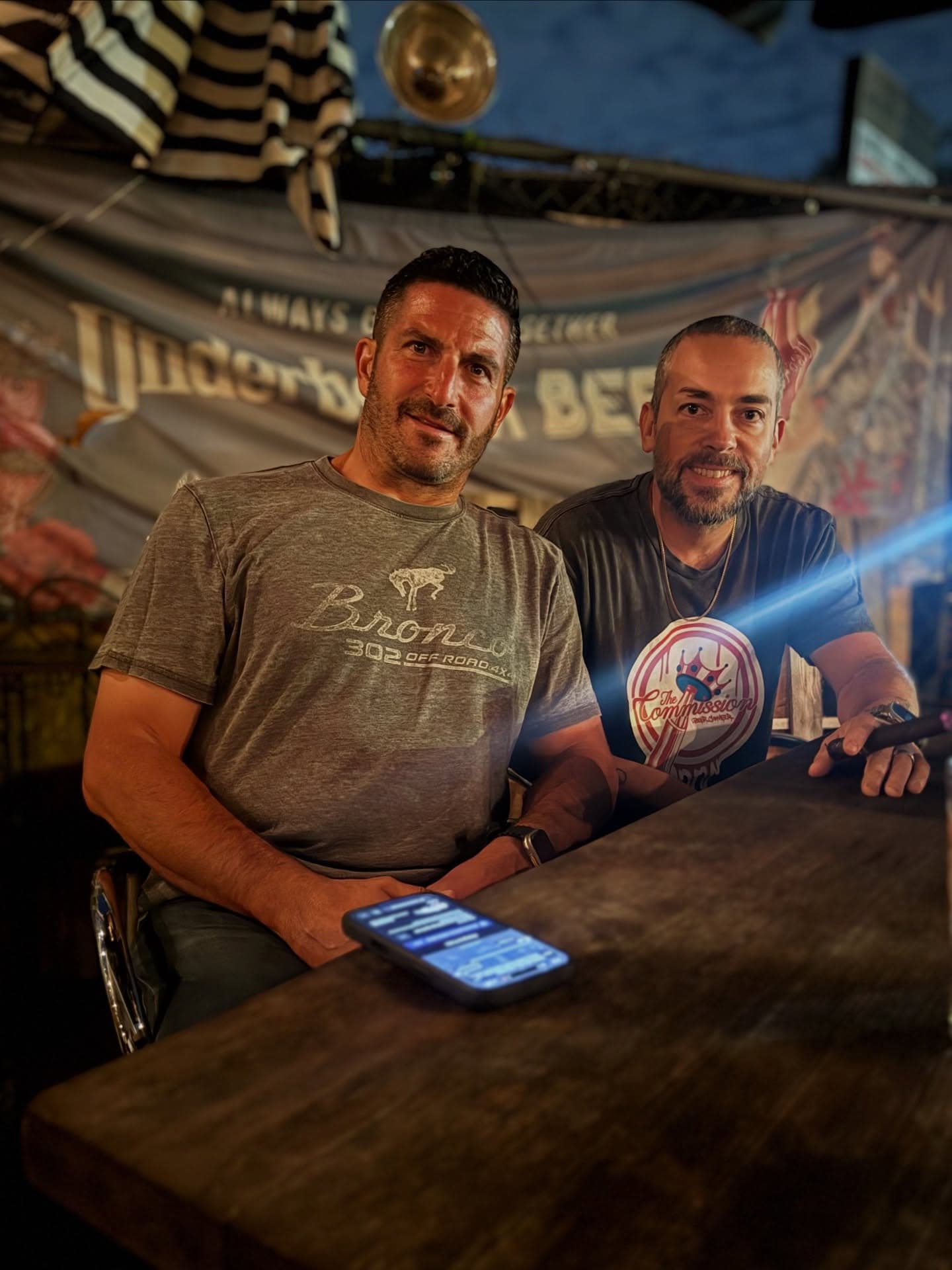 Rating Google 4.8, tapi kok gue hampir berantem? Anjay, bar Jakarta ini dalem banget 2