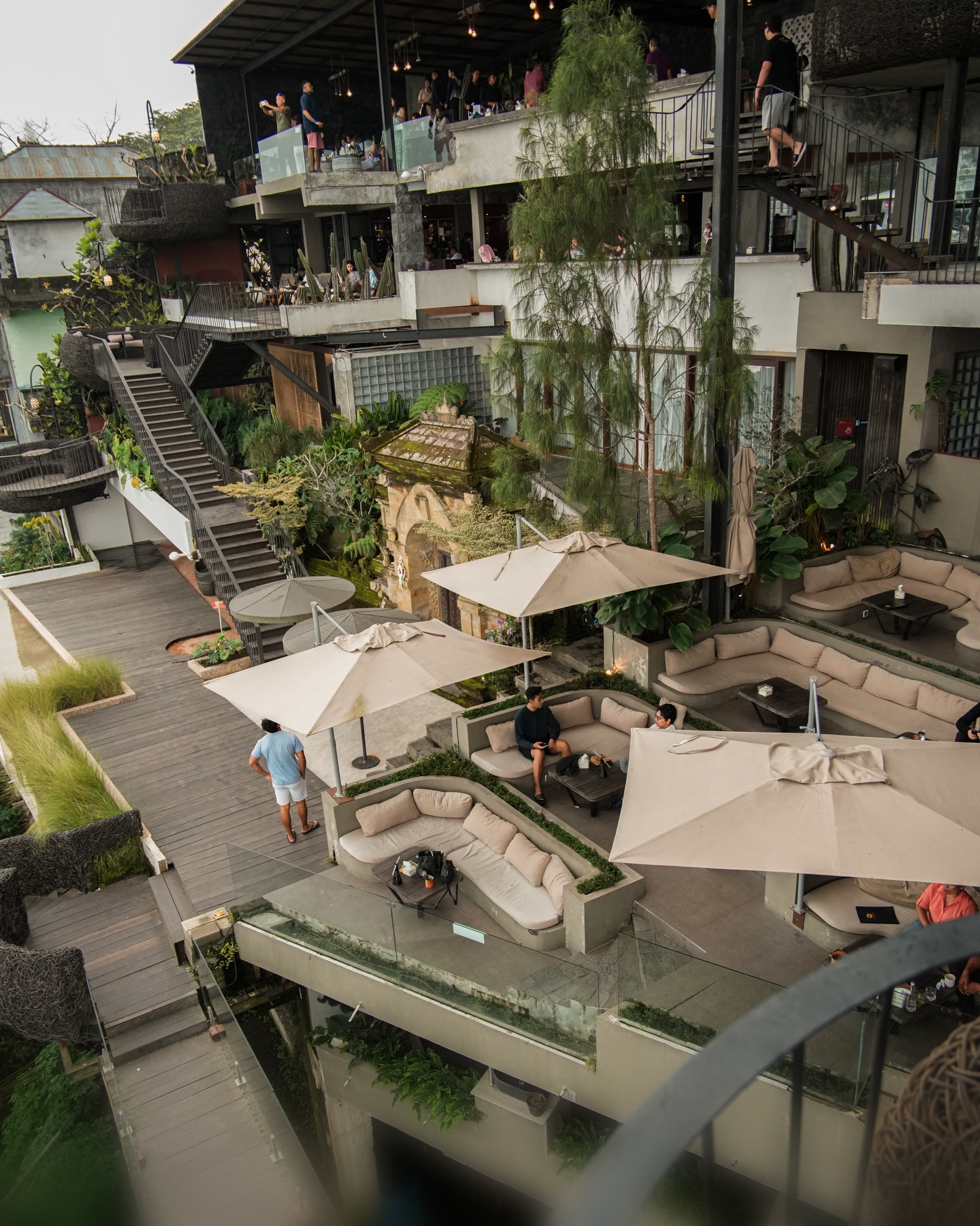 凌晨5点的巴杜尔火山，值得用一顿苍蝇伴餐的早餐交换吗？ 6