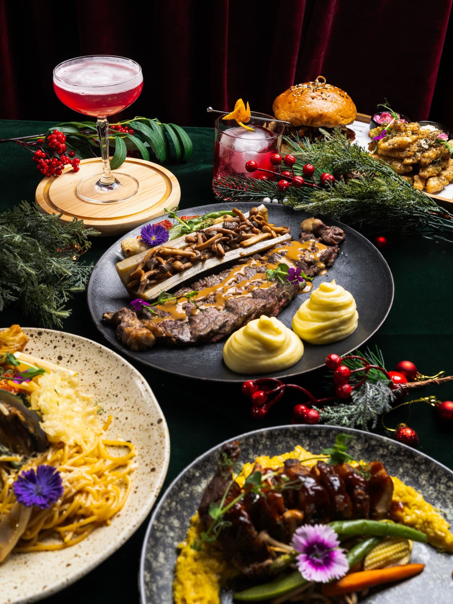 Anak party Jakarta, merapat! Tempat nongkrong baru di Gatsu ini musiknya agak 'liar', anjay