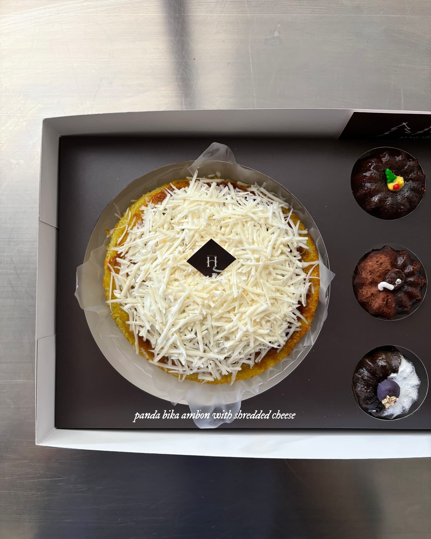 Went all the way to West Jakarta for a "Bikamisu". Did I regret it?