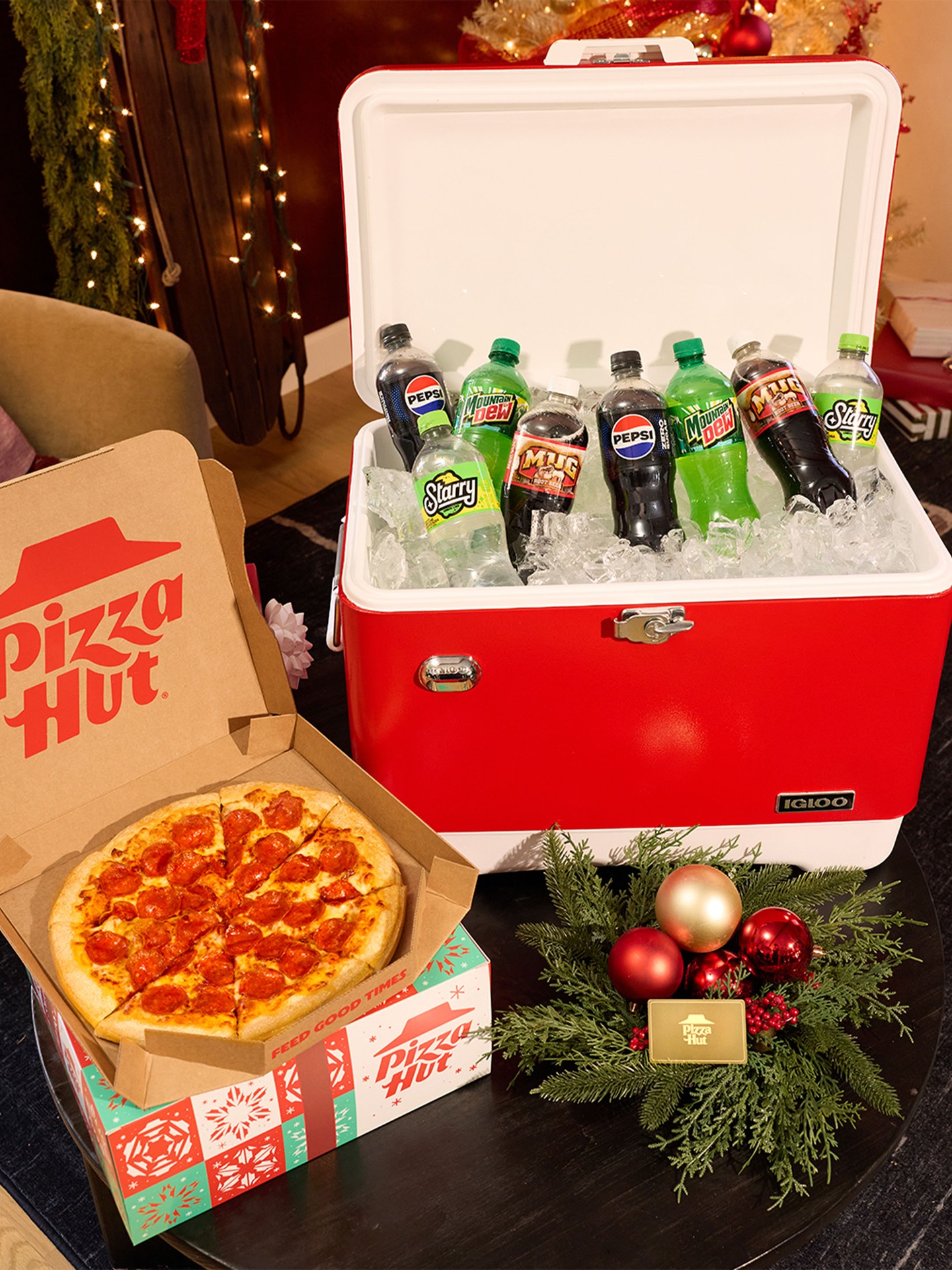 Siapa bilang Pizza Hut seluruh dunia rasanya sama? Yang di Indonesia ini, Anjay, ini sih paling Mantap! 3