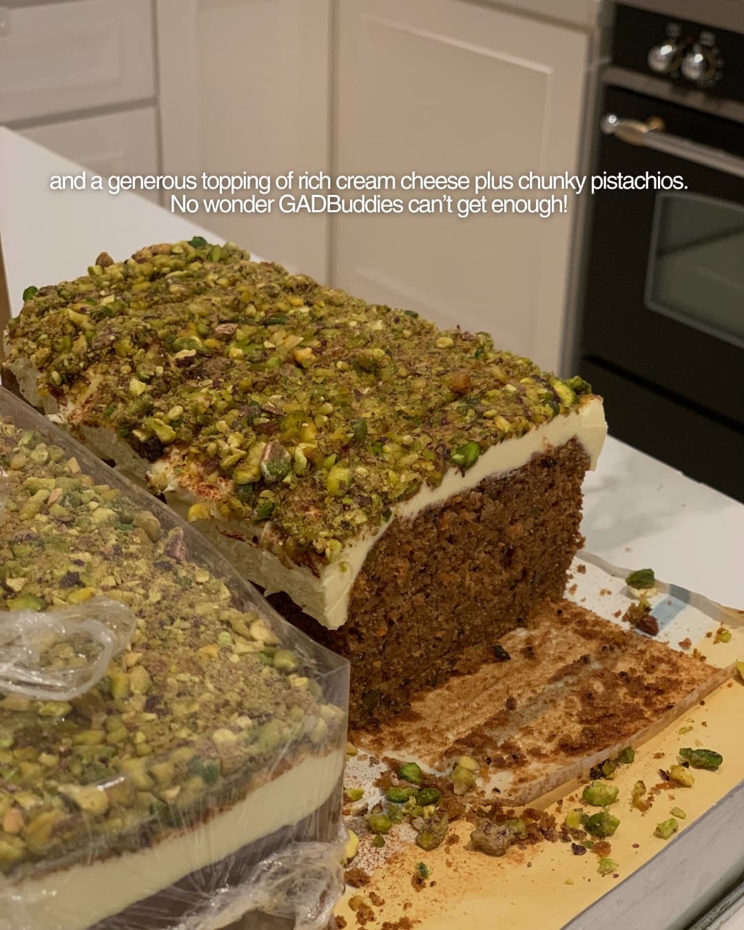 This Jakarta bakery is just a tiny window, so what's with the daily queue? 5