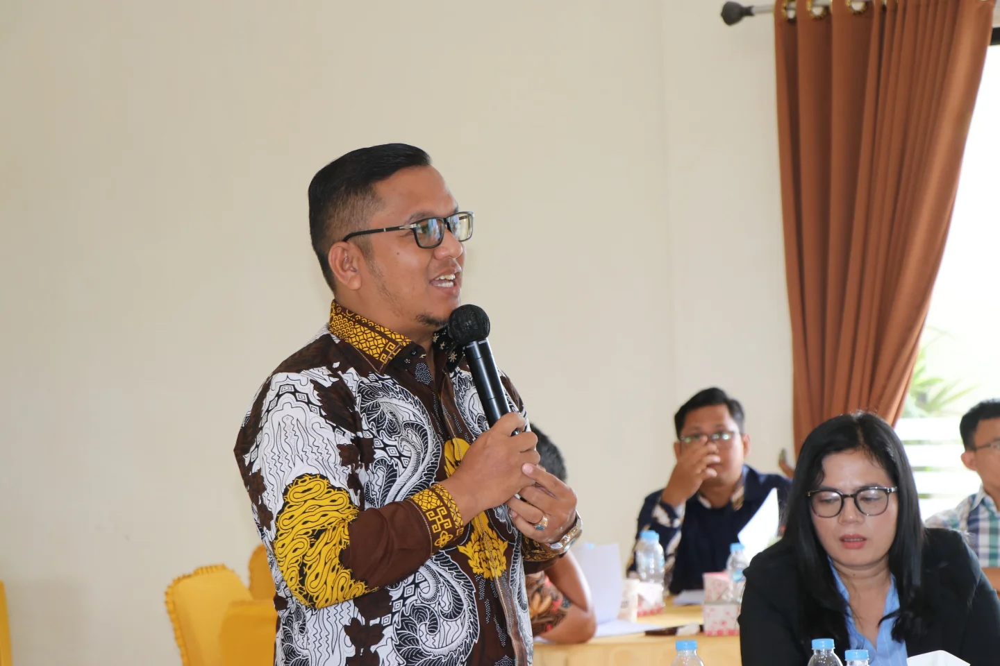 Calling all pork heads! This Medan spot has no AC, but I was sweating buckets and still wanted to order more. 3