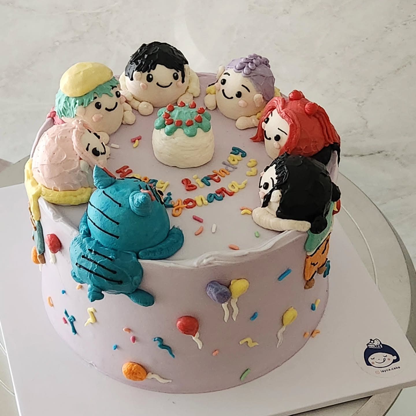 K-pop girlies, listen up! This 4.9-star Korean cake shop almost gave me the wrong idol