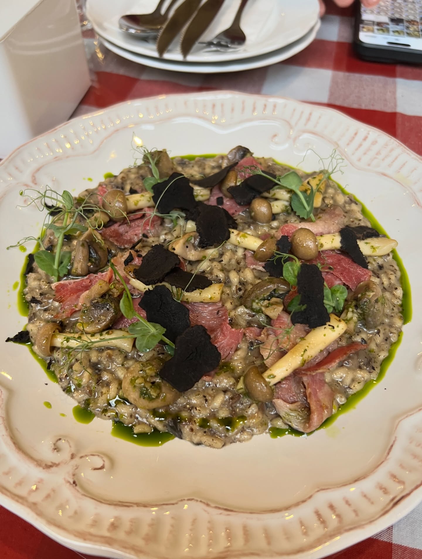 Google 4.9分，这家藏在梭罗的意餐，凭什么让雅加达人都专程来吃？ 5