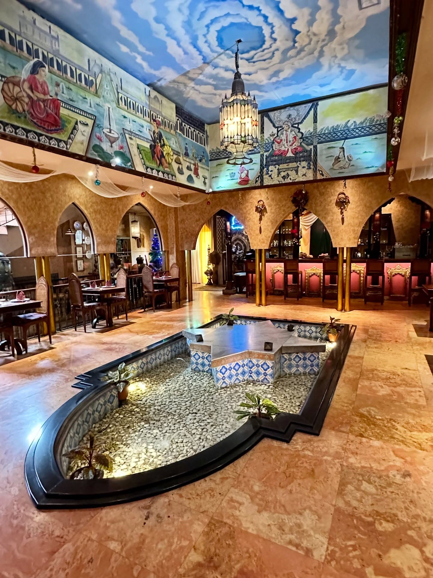 雅加达这家网红印度餐厅，我劝你别只冲着拍照去！ 3