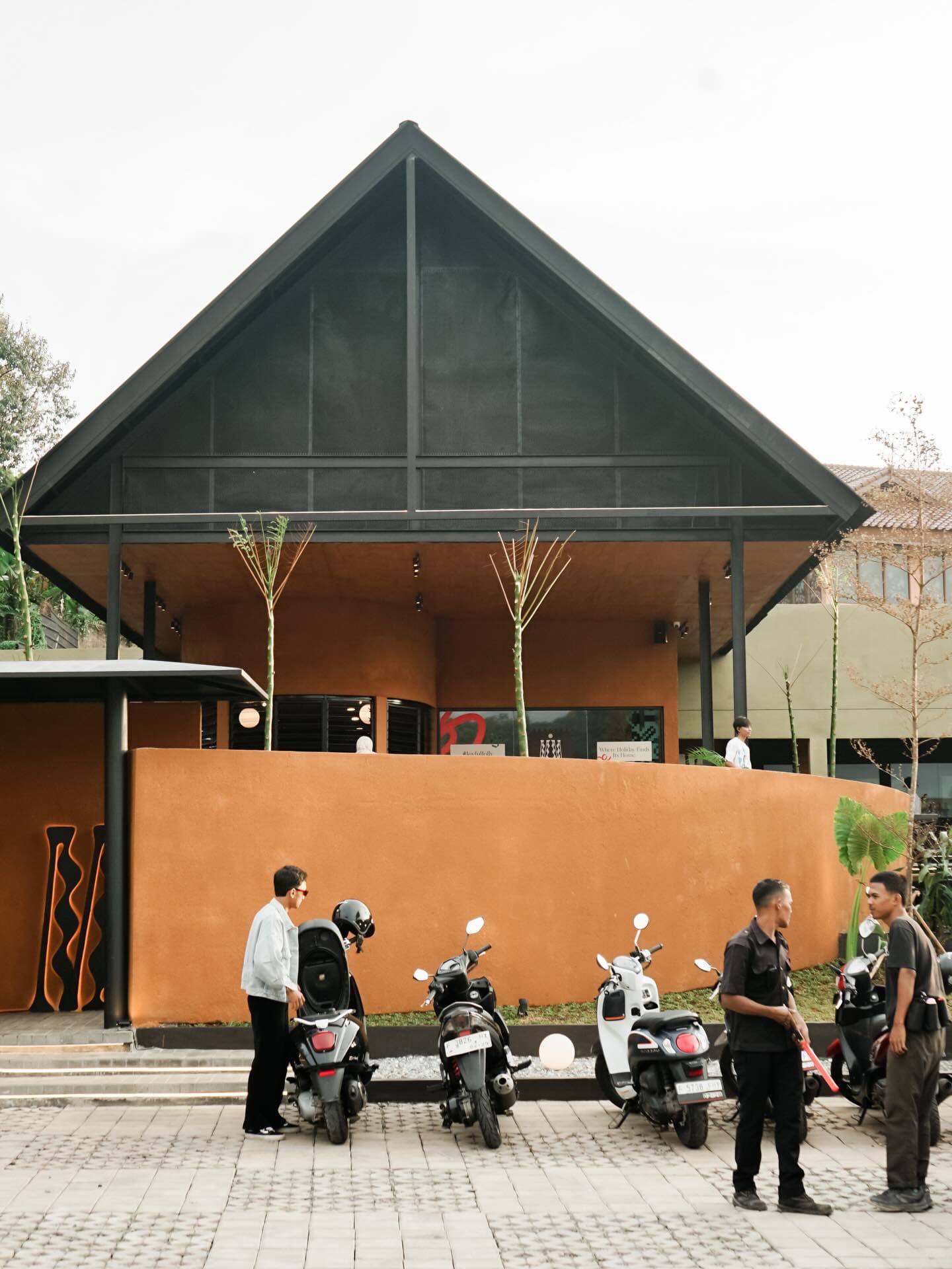 雅加达新顶流Mattea：等位2小时，究竟是社交天堂还是耐心炼狱？ 5