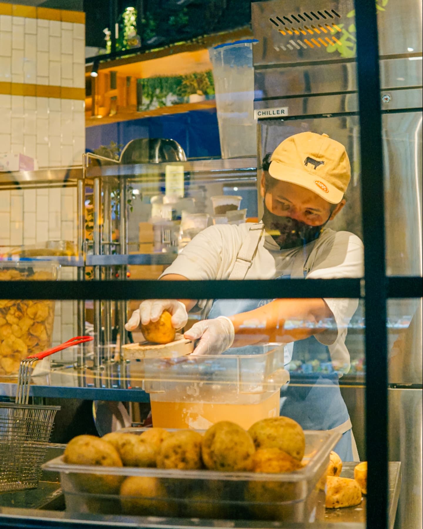 Jakarta's All-Girl Burger Joint: Besides being pricey and packed, what's left?