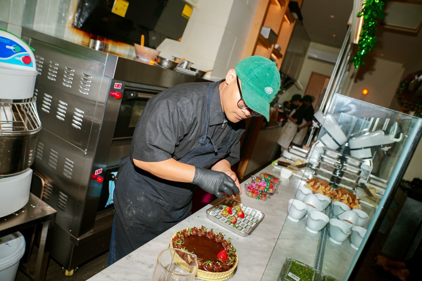 Demi Osmanthus Latte mantap, rela kena asep rokok pas nongkrong. Worth it gak sih? 7