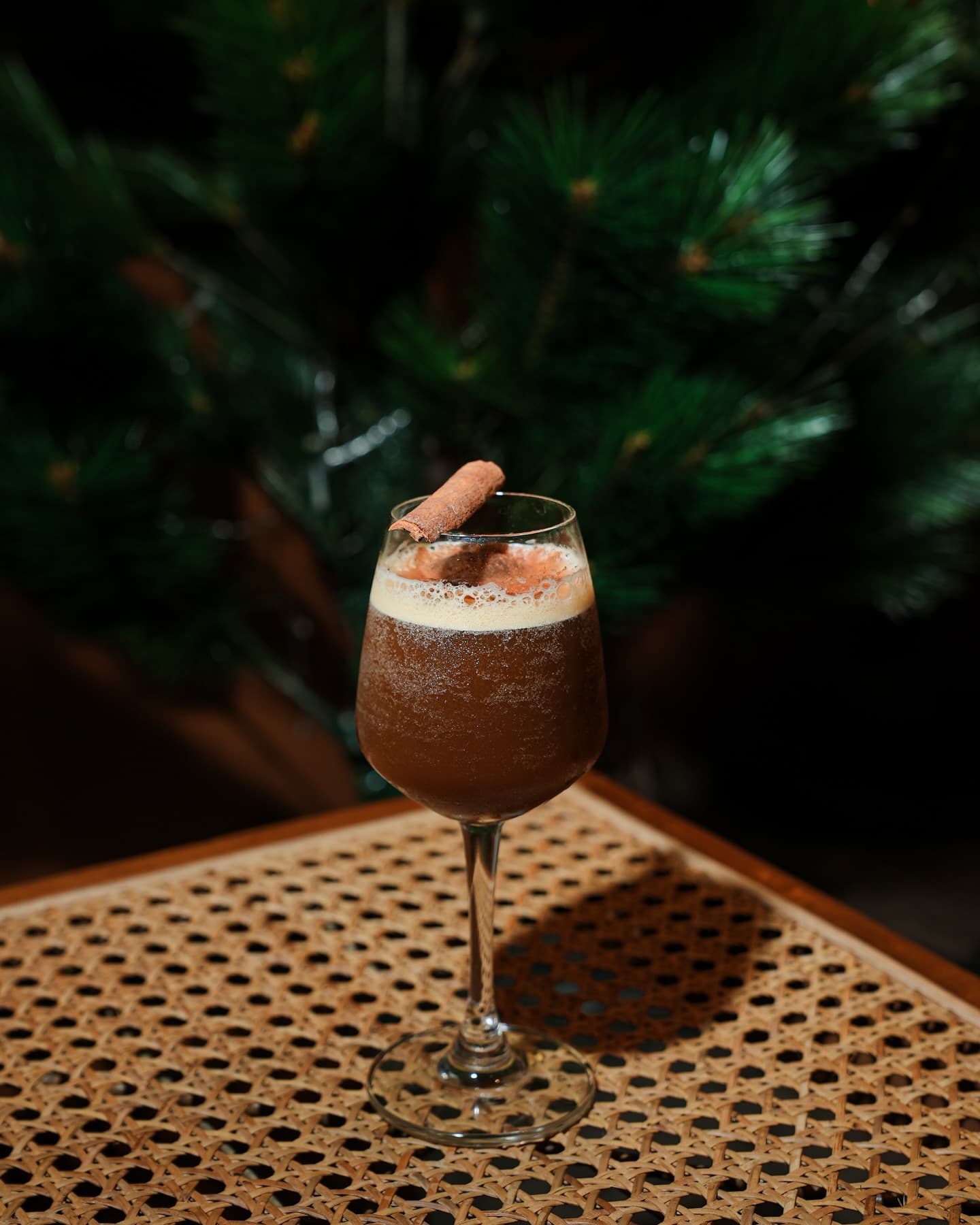 Demi Osmanthus Latte mantap, rela kena asep rokok pas nongkrong. Worth it gak sih?